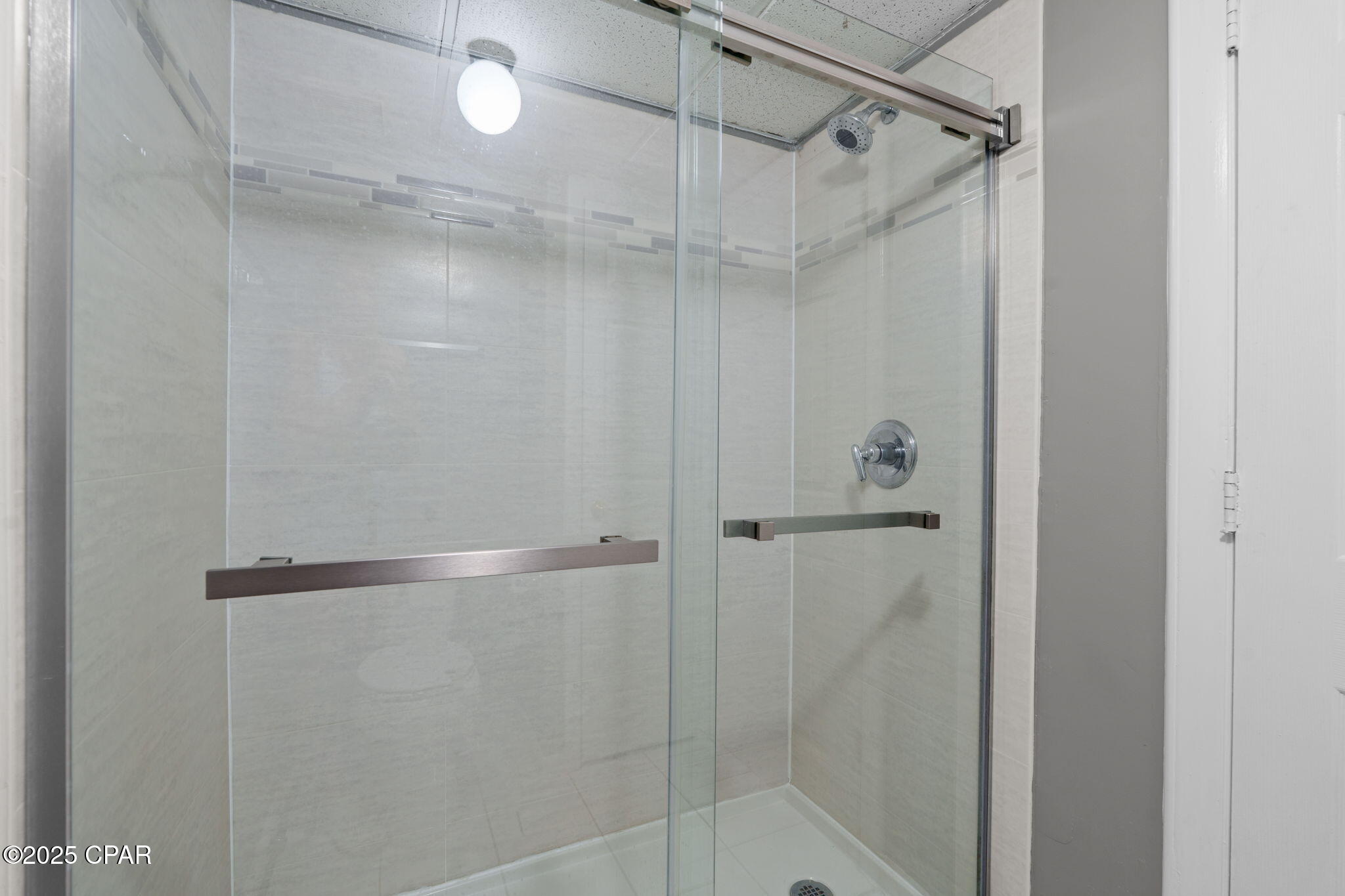 E4qtdf Ghw3dckktg23lmxtxznrrnmyb9l_miskrkrs