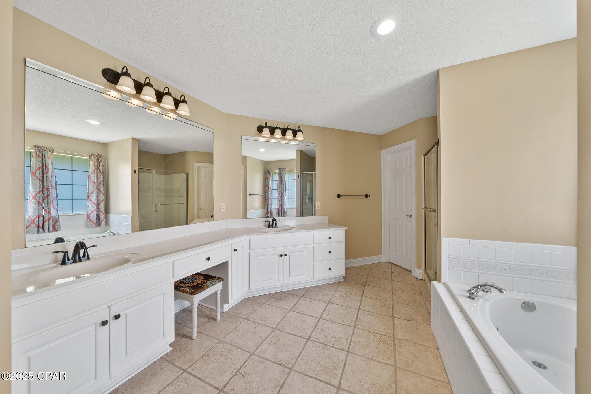 Mtivxdh Xd8 396z_6okr Eezjxod2afflz0tmev6hc