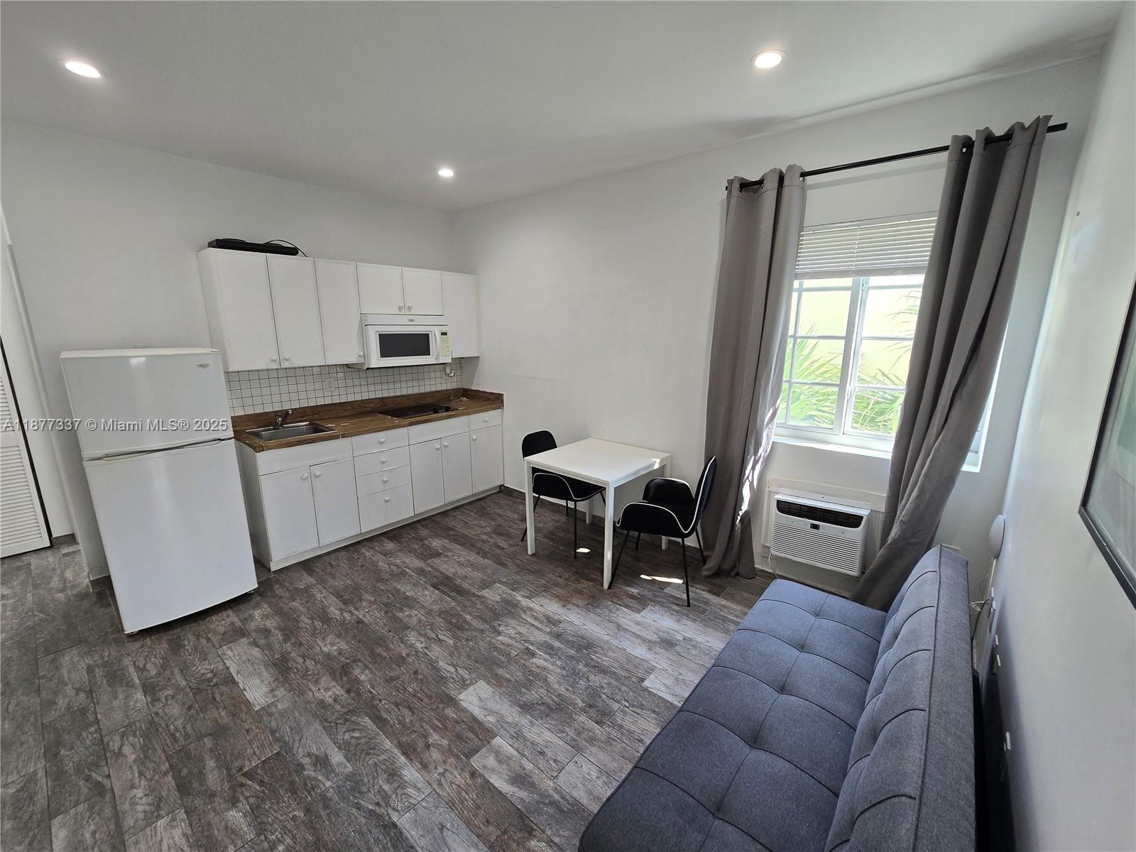 Property photo # 7