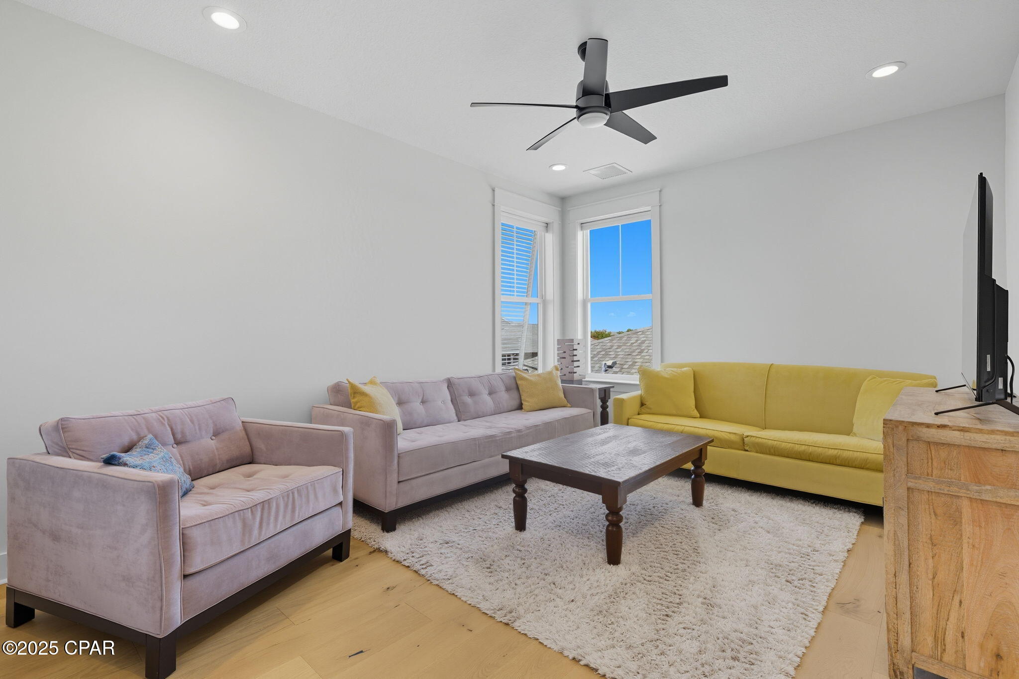 G08yrxgodgujimgh8kgb9xxwtcc73i5uil_juqa79cq