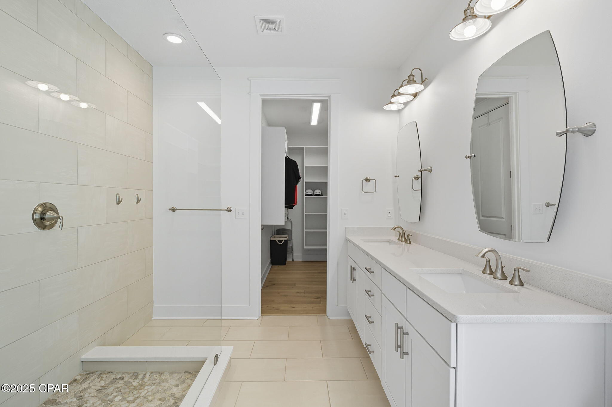 Sk1r9ap_jh_pg3sdjiuwzoticxtgfeau4wx Z_v1e2a