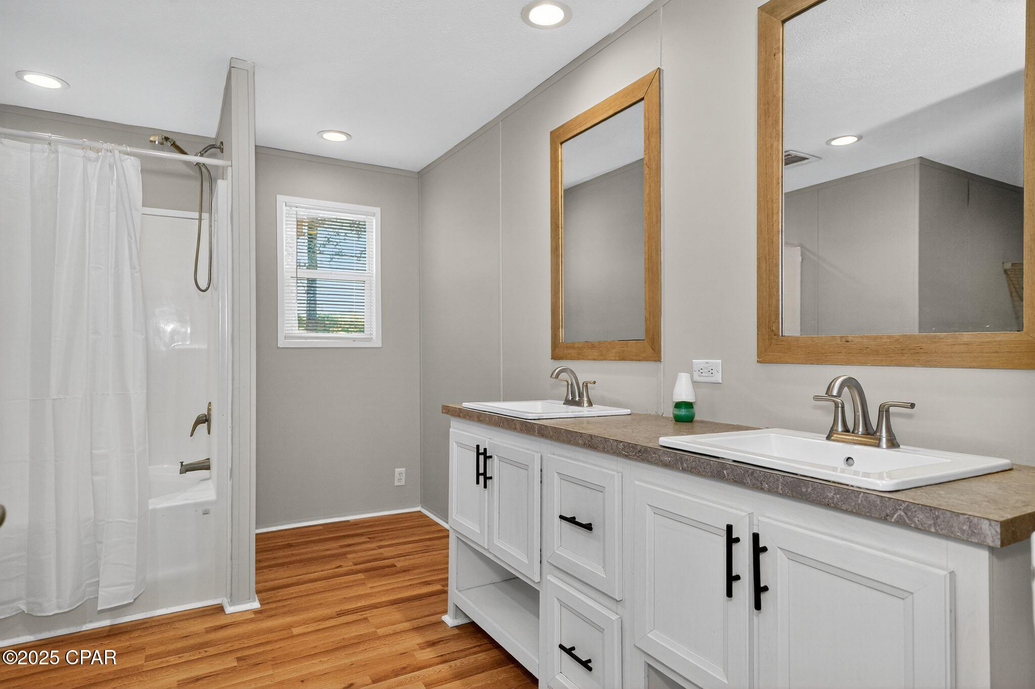 Image 9 For 10250 Syphon Drive