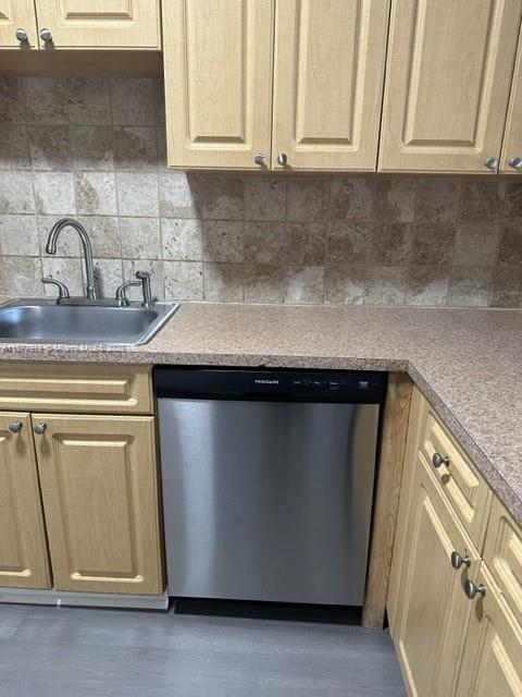 Property photo # 0