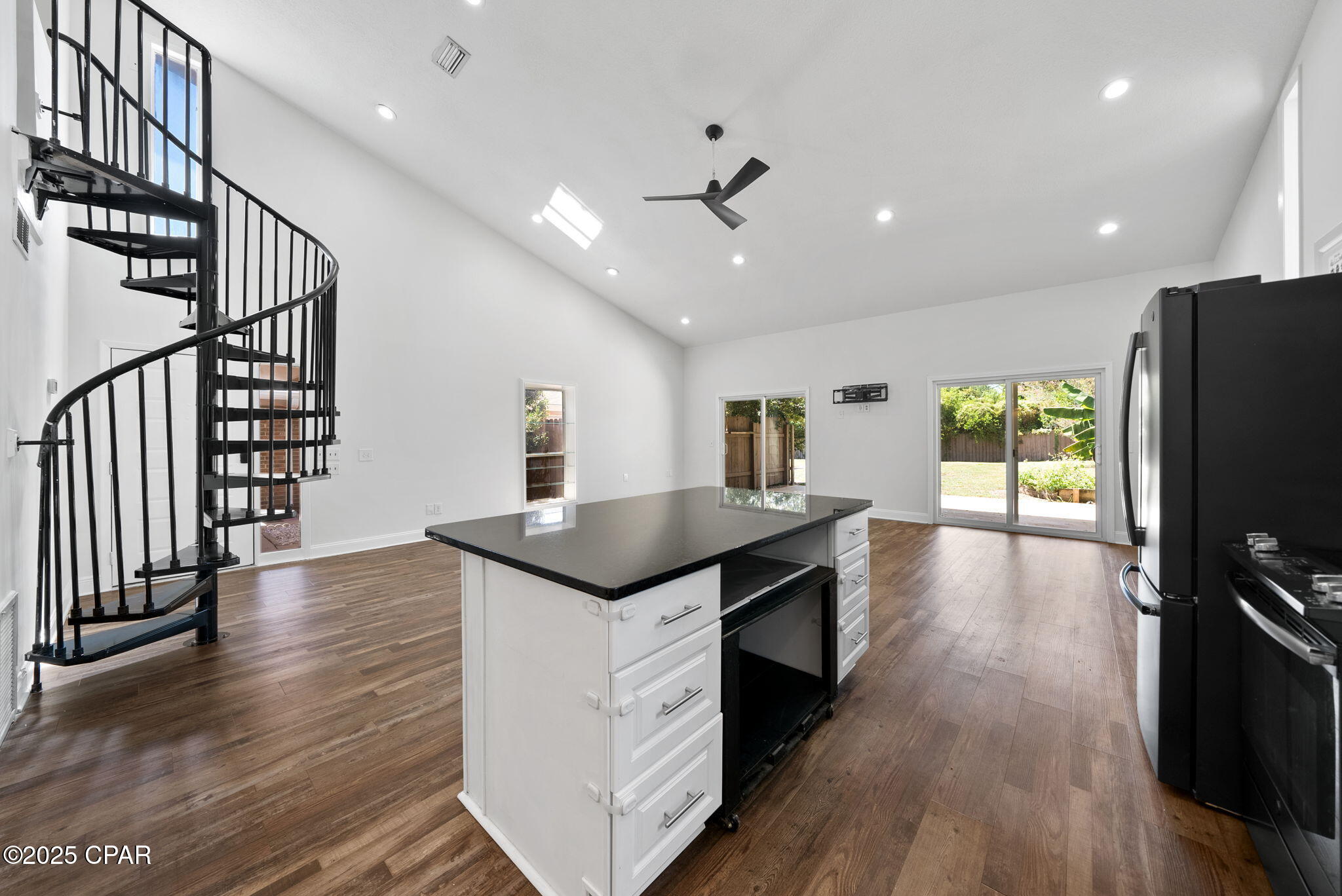 8az Fncd4tdzwcyvgttdhpa66d69u2gx96ndpa6kngo