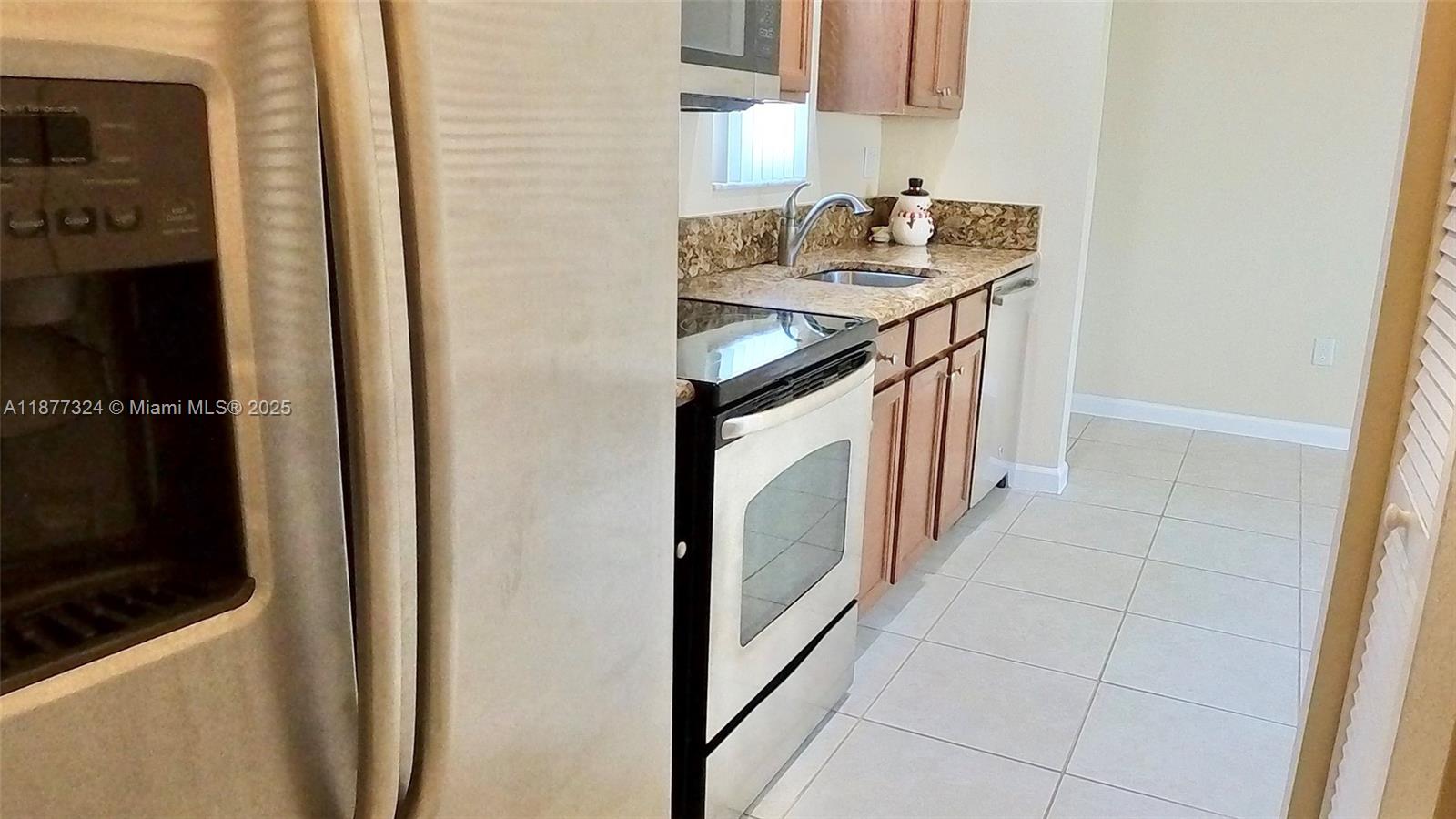 Property photo # 4