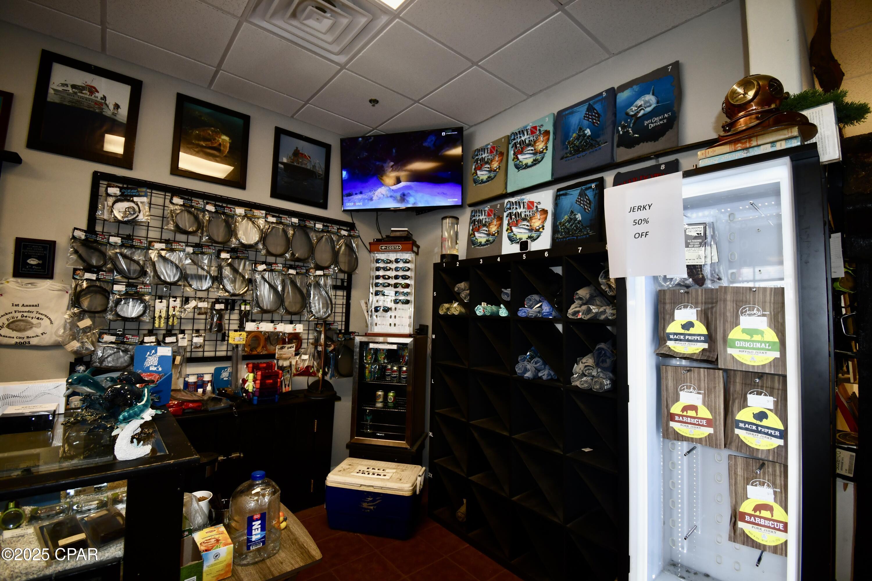 Mvxuwomgxmramq5bh_yjuwb2cf37vjeblcol93gphrm