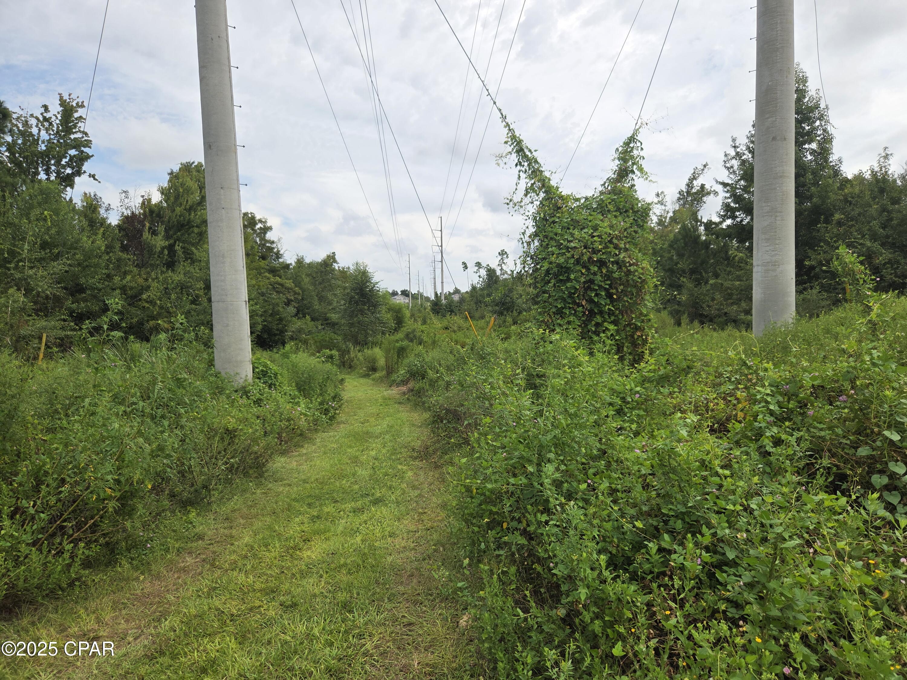 5f Gqqwp9ghgaaavr7a_z_huof9caa8zsefcpqi730w