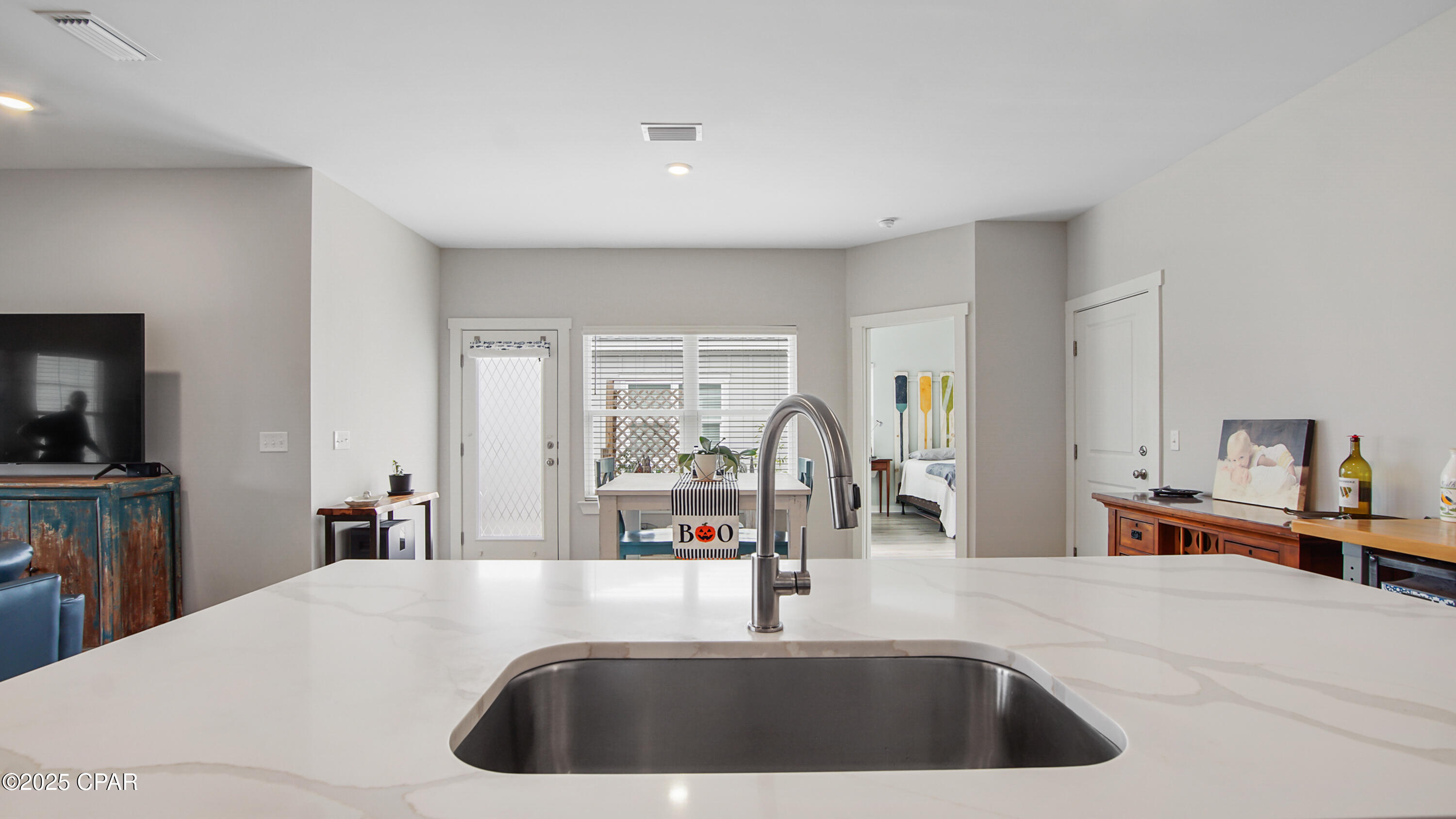 Ndbaacfw82zrby37nnvoqh3ire74wizqqy9nccj Au8