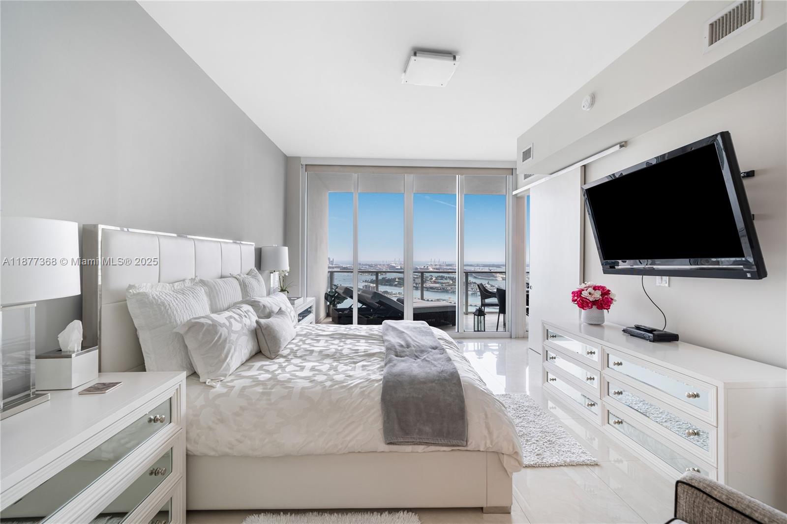 Property photo # 4