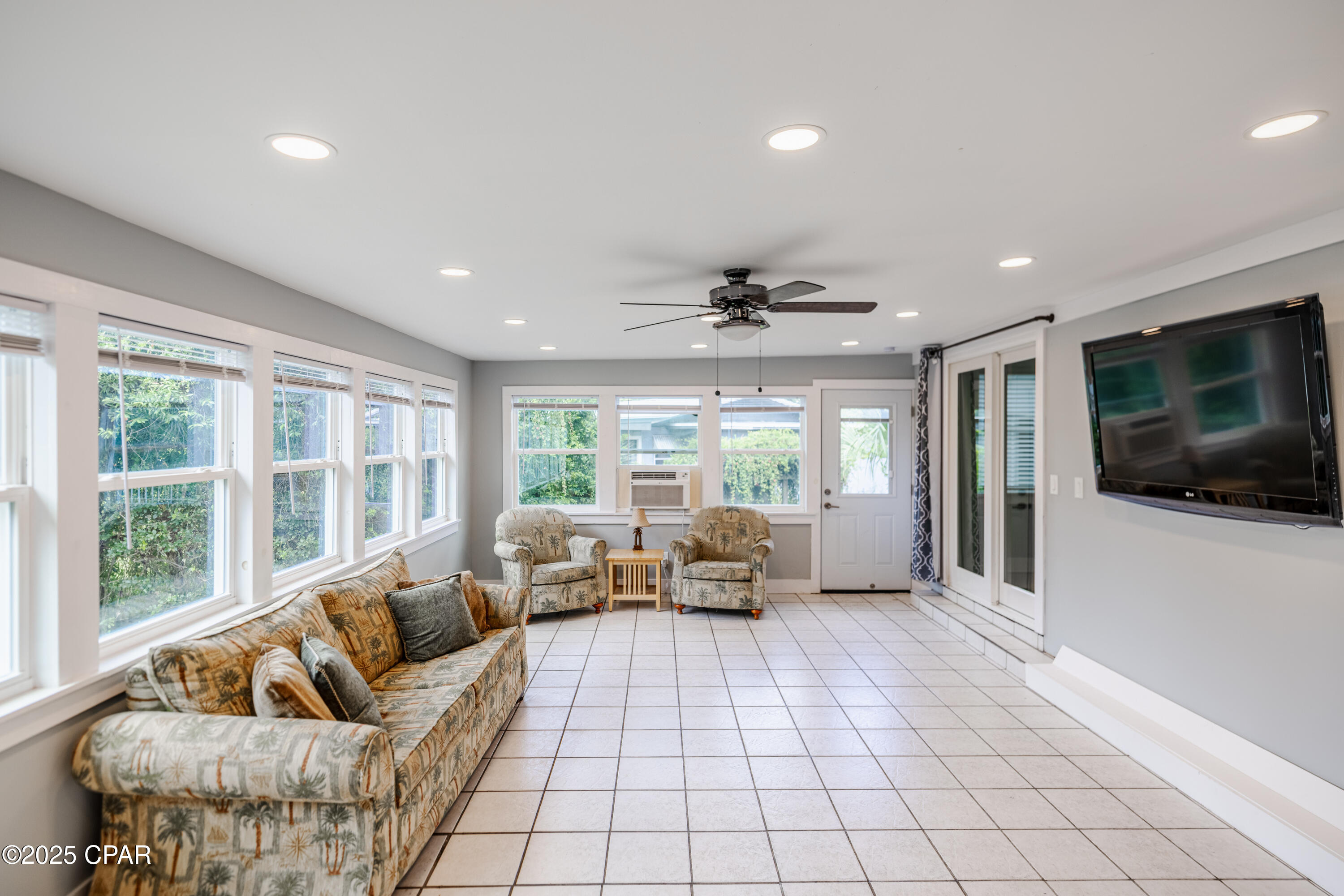 907rvtelwqbsj Rz1_tpqdfrg7g1mbrqurew7ymk1gi