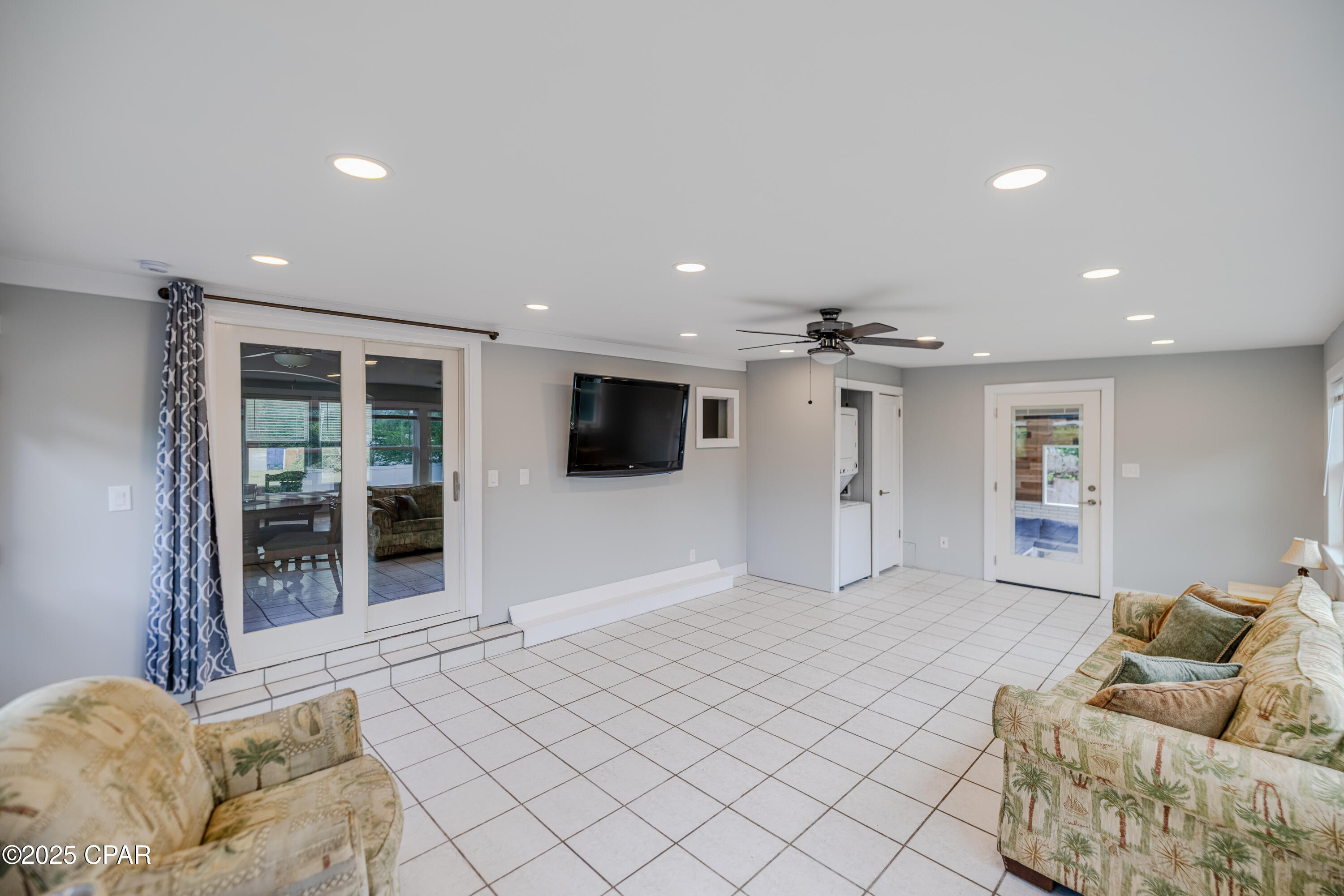 Image 18 For 1207 Buena Vista Boulevard