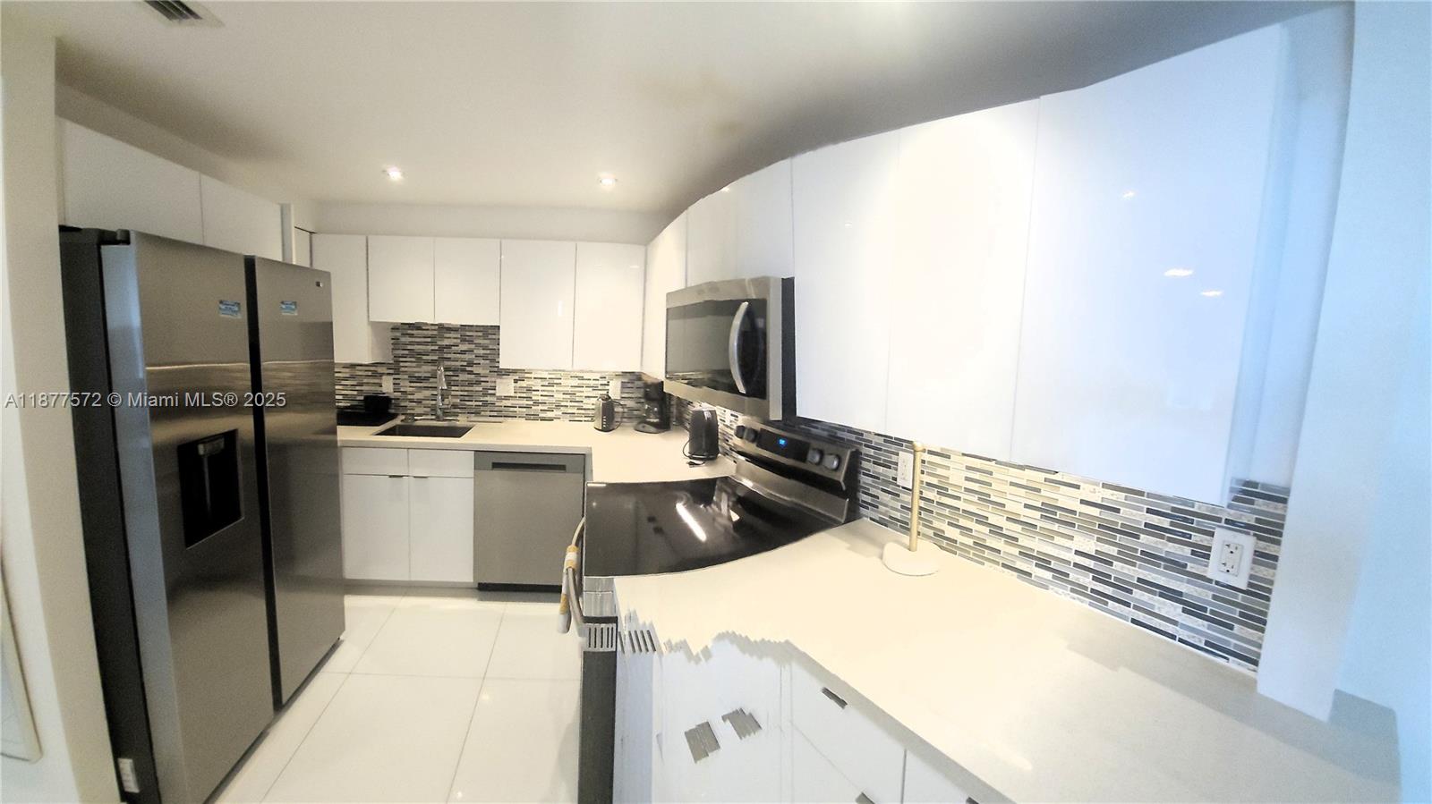 Property photo # 2