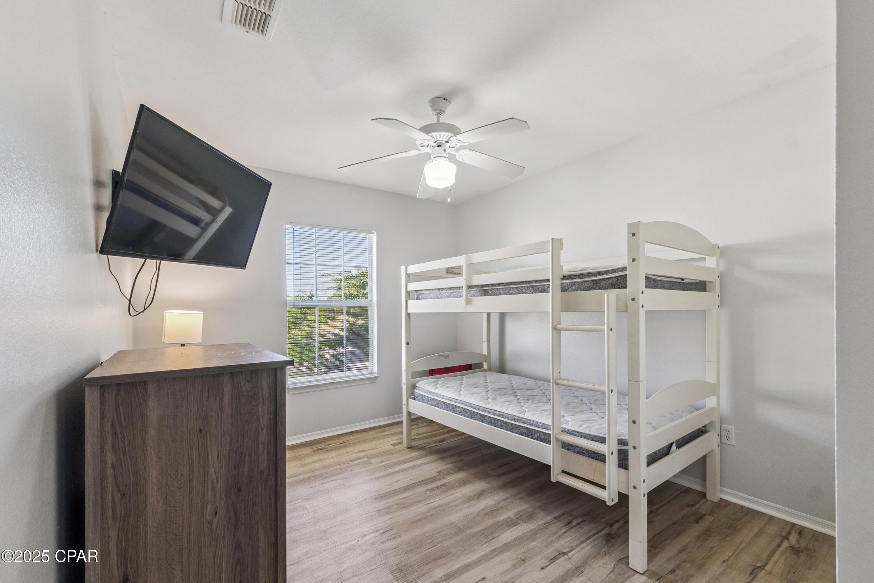 Fjb_v_l7zx  Xe12dqlbkd1e_wn_xpnatrbiwds8hlk