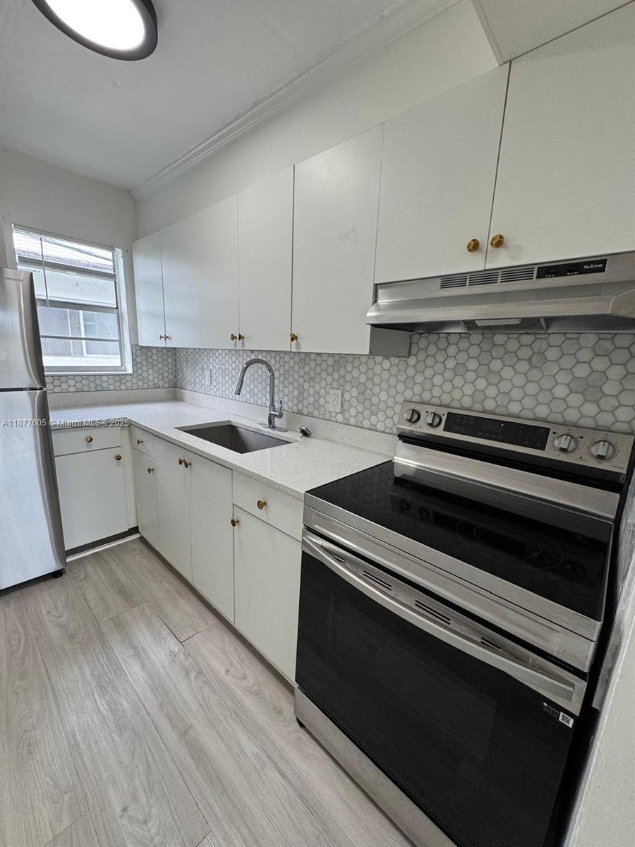 Property photo # 9