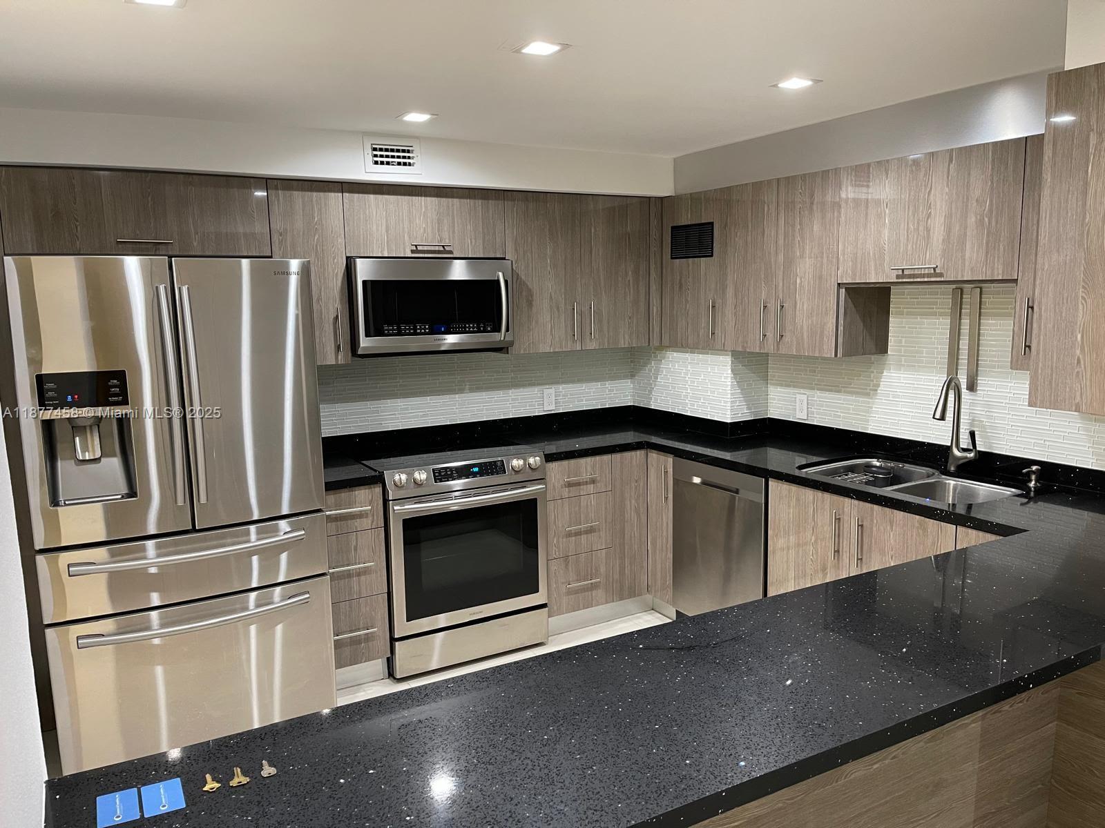 Property photo # 9