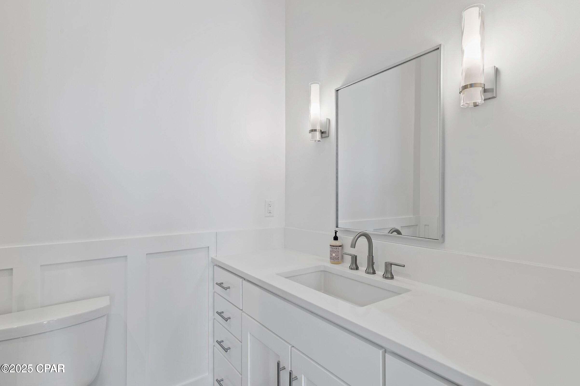 _jilv6tfa0a57_lkiwq0q_9vjpnujhiv5zzji3v8fto