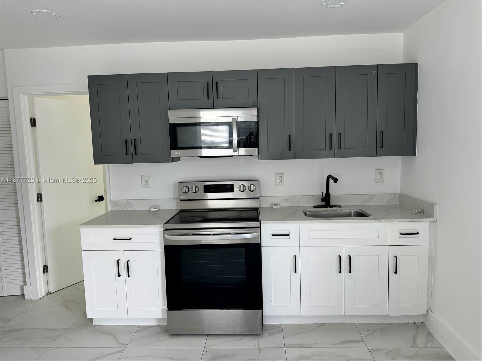 Property photo # 8