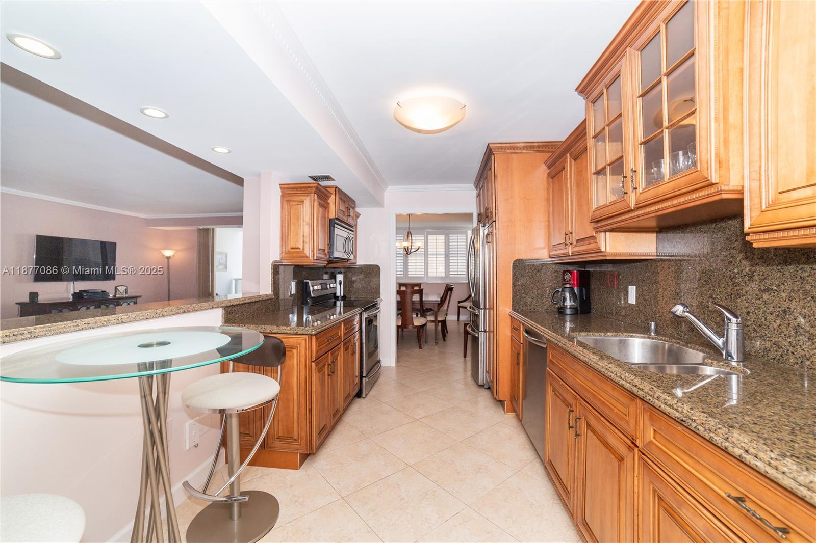 Property photo # 9