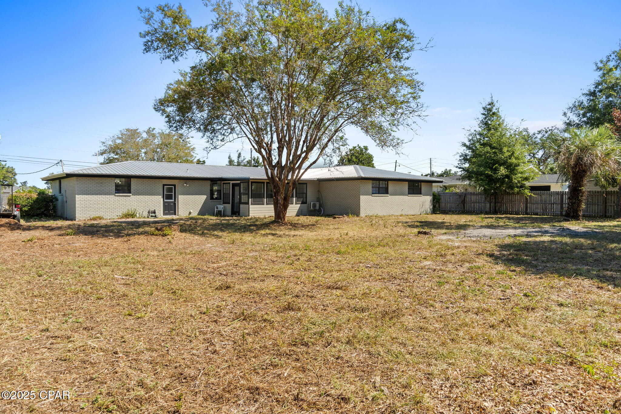 Image 4 For 2201 27th Street