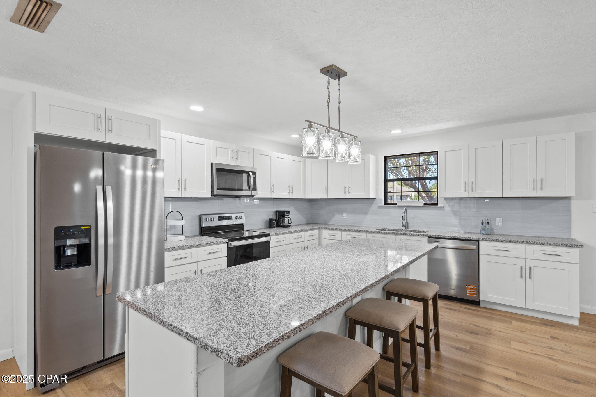 Image 7 For 2201 27th Street