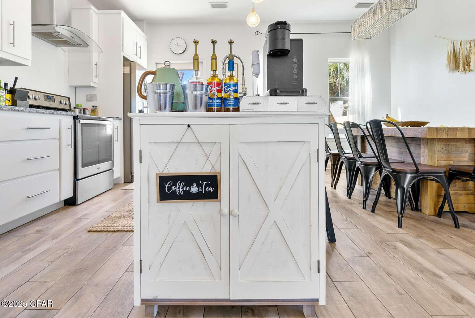 V8l5pirrzjnvmehpeks 3f4_d6jalyb4rtks92sh_ne