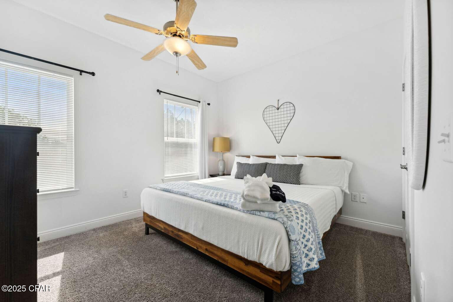 Badi48y95gtym8ryvqyr_t1gjq3tffhyw_zxsqyr Xc