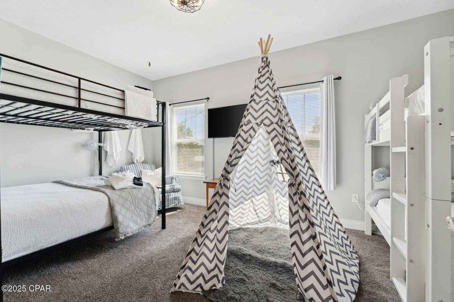 Image 27 For 423 Sea Breeze Drive