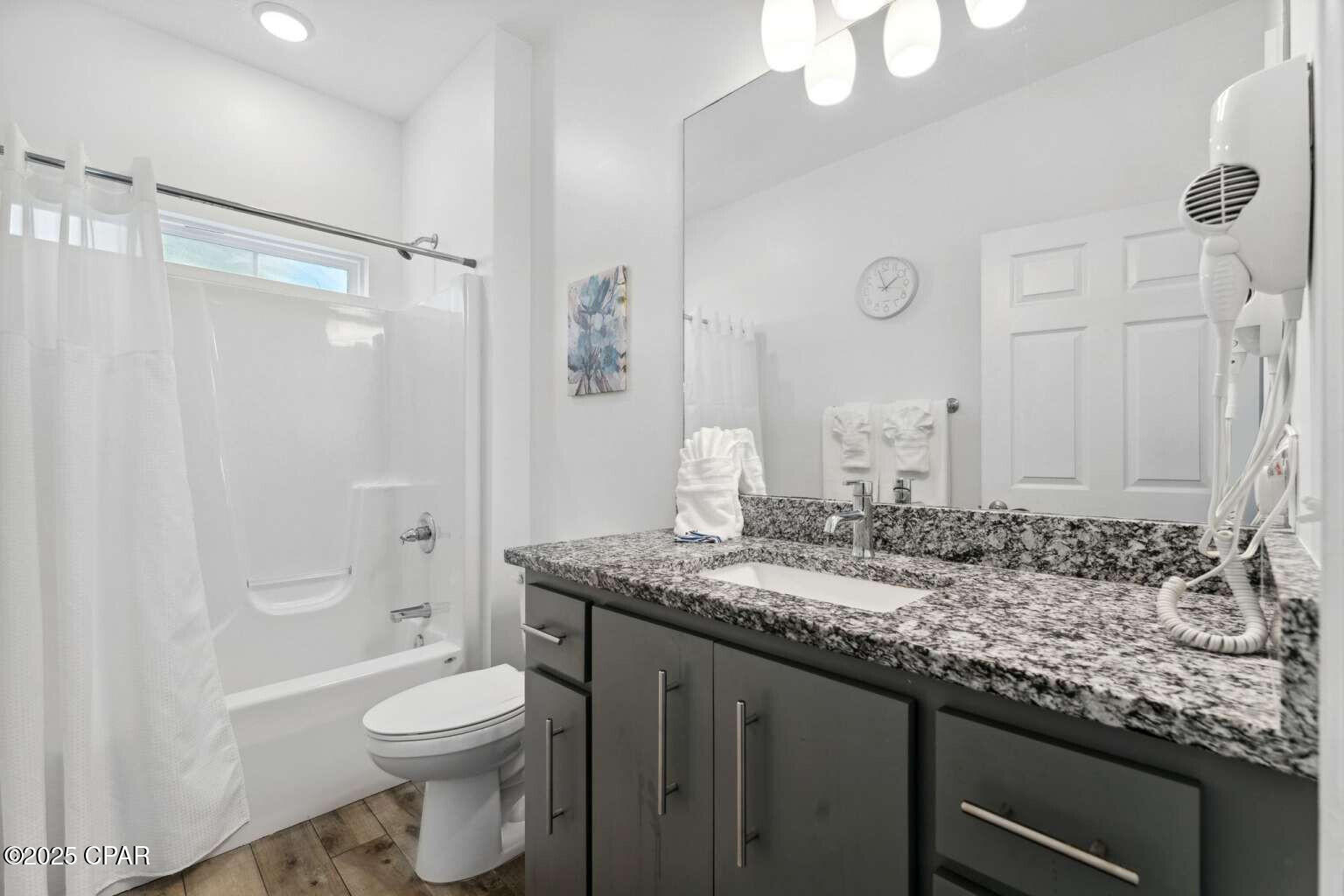 Image 30 For 423 Sea Breeze Drive