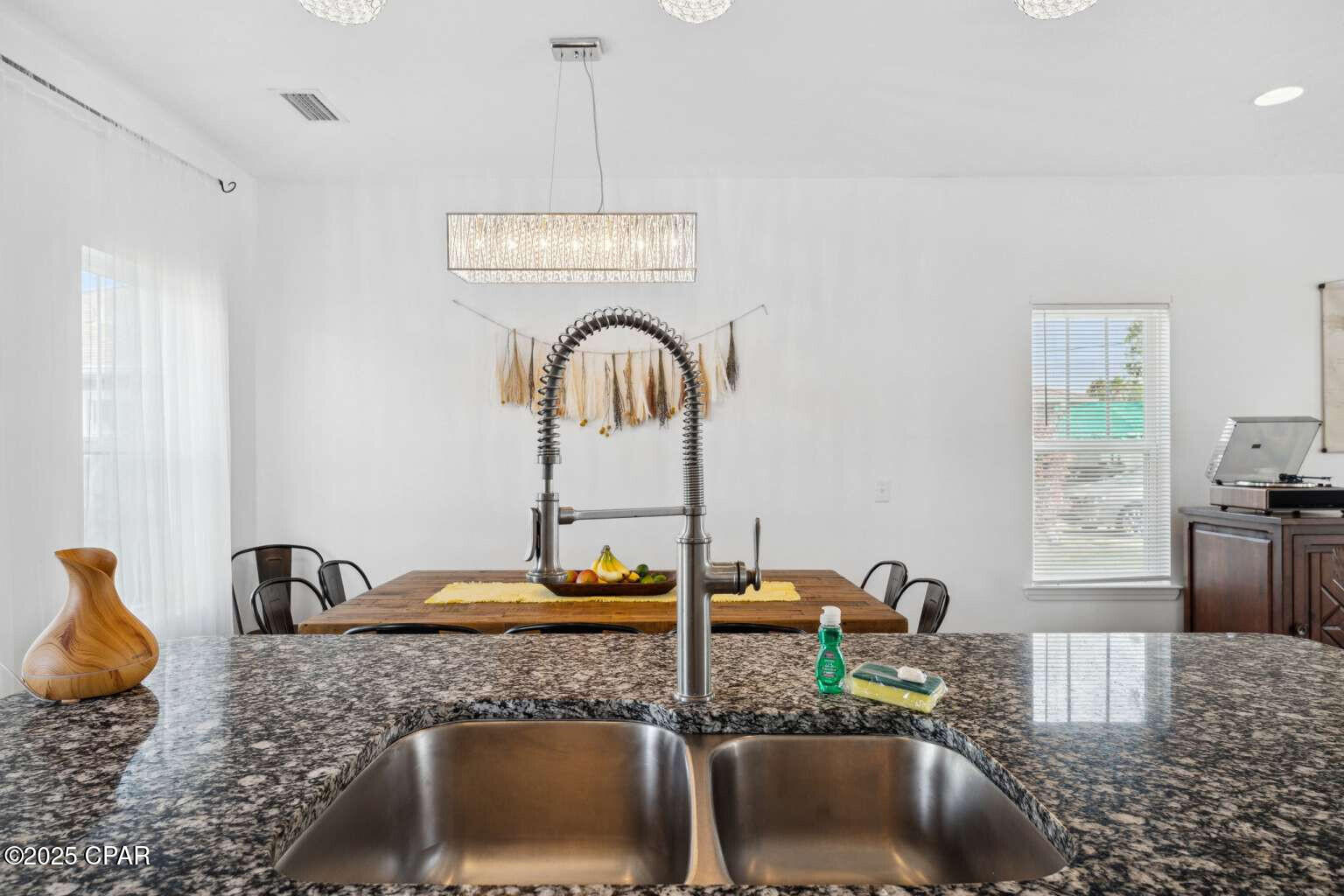 05woducuezmcwwtsfnlm02qbin1unfefzfgxa_4hlz0