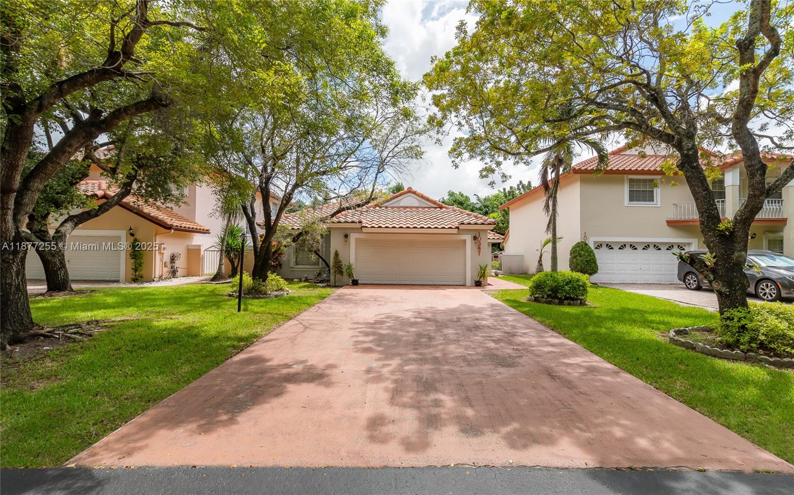 Property photo # 0