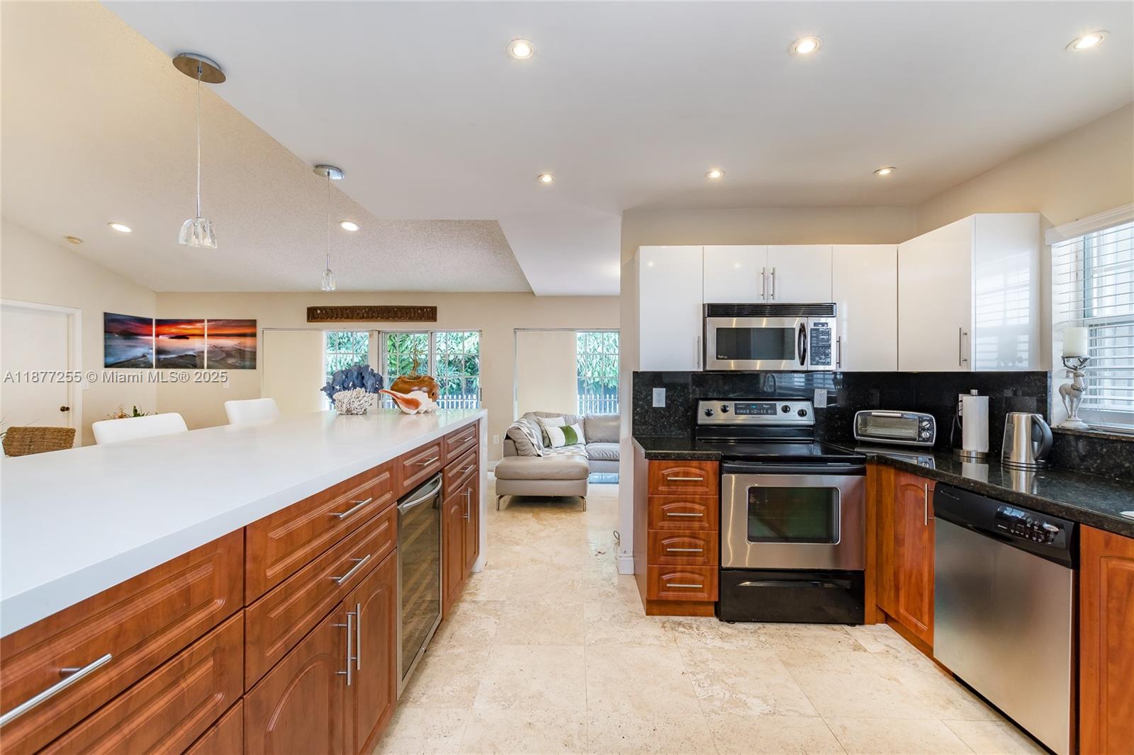 Property photo # 9