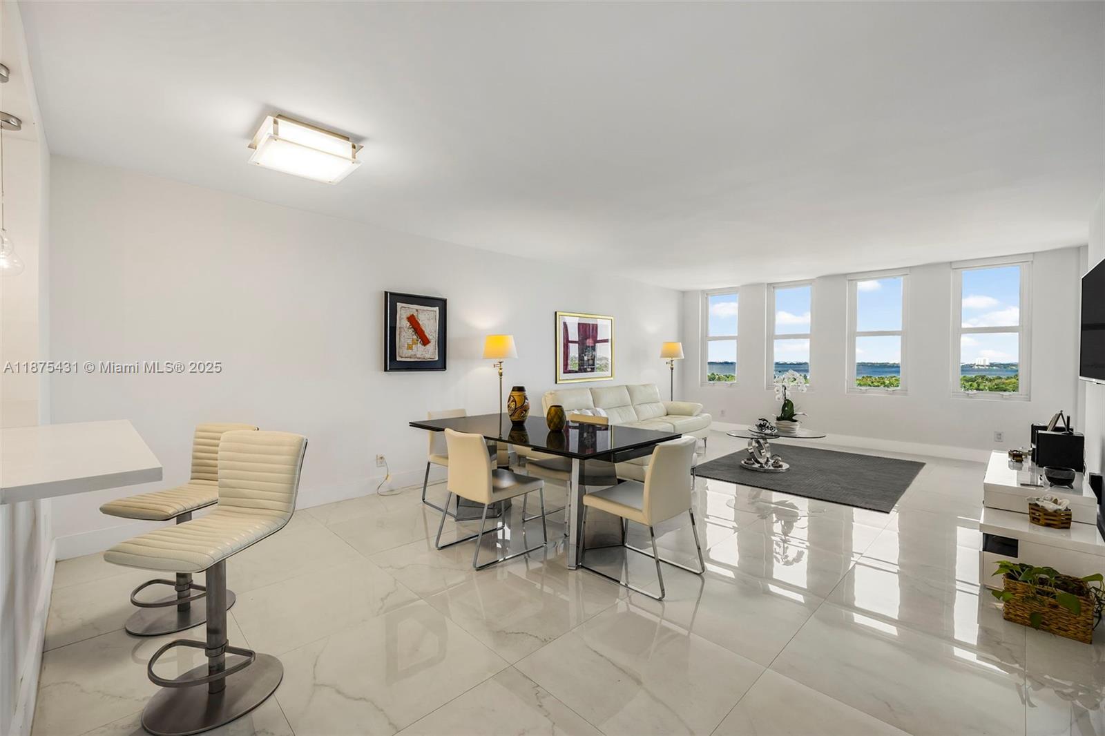 Property photo # 6