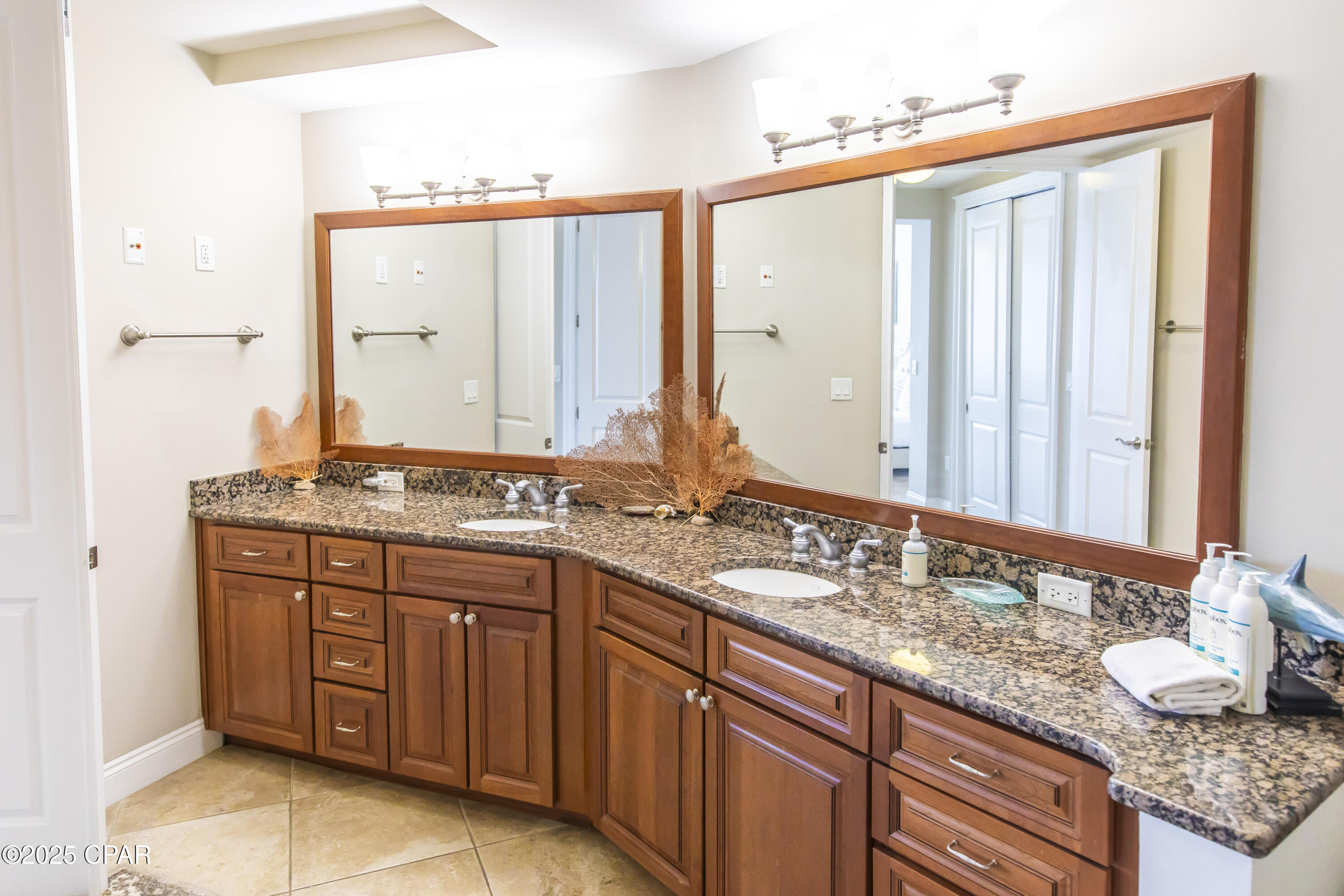 Y7cwco1 Ygqp4gibowgvjtvutirzku8pprhv_wbt5gu