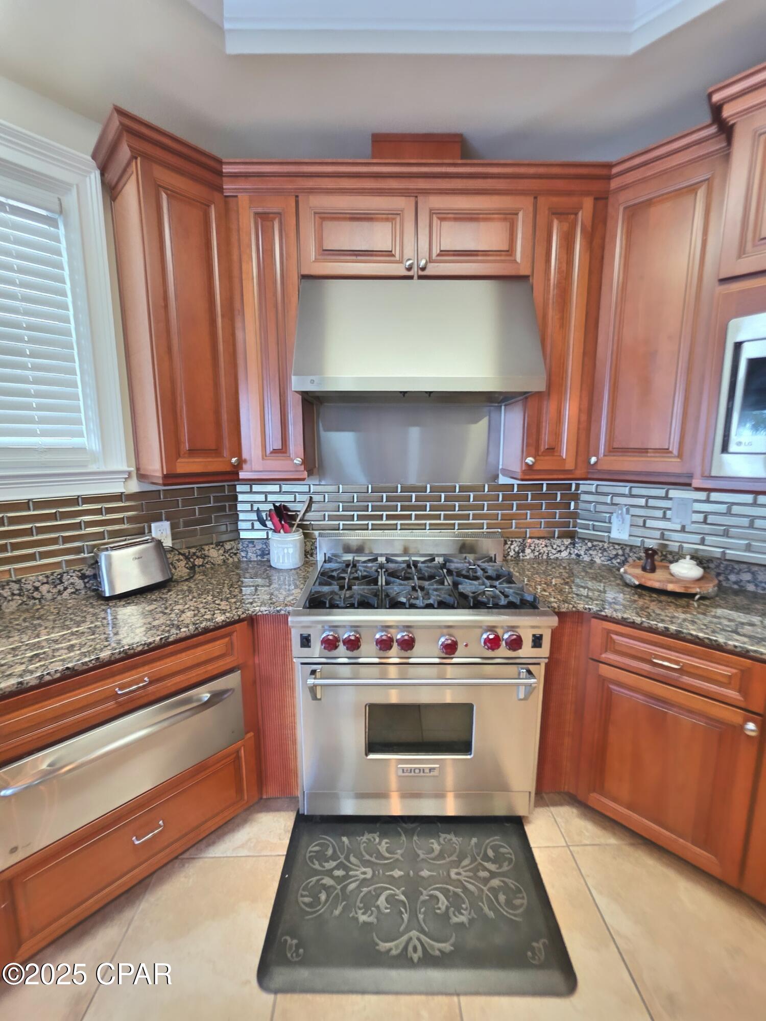 3rlzoy9kuk Ec8frs8xtxgs_wpyaqxfi4tuwuyg99rg