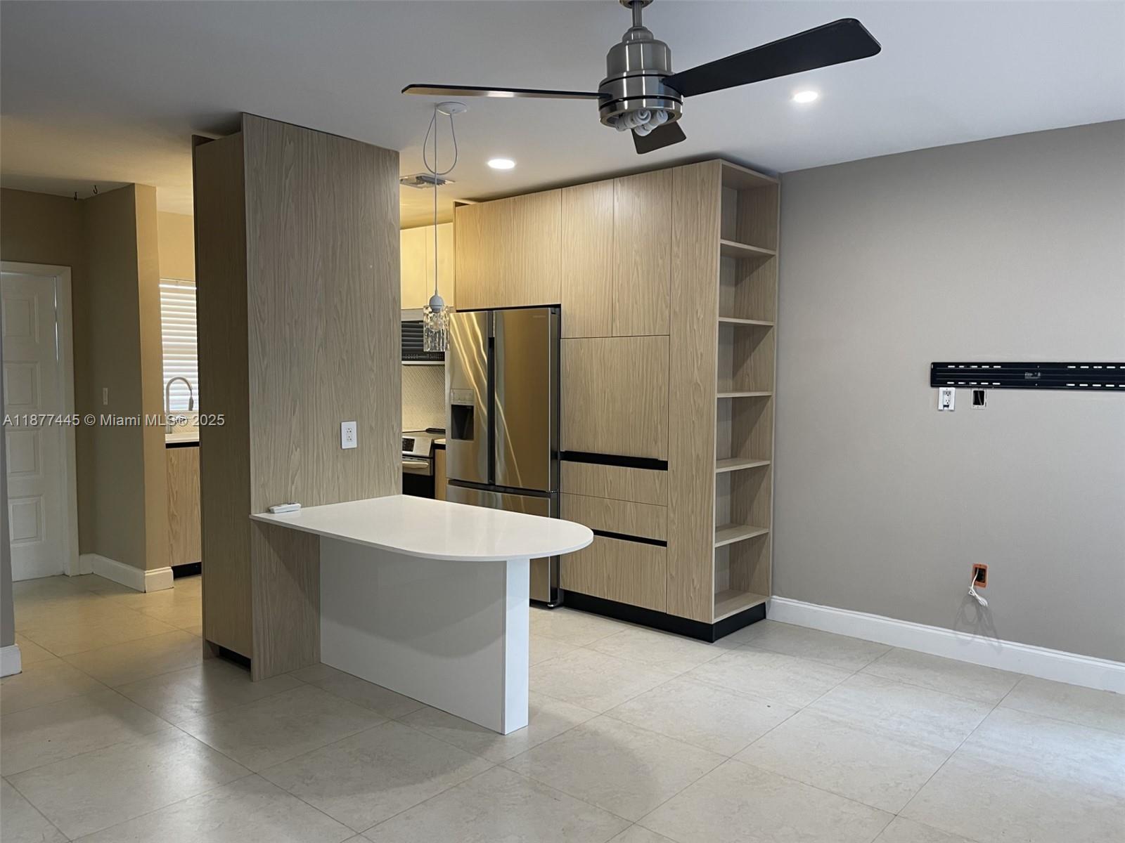 Property photo # 0