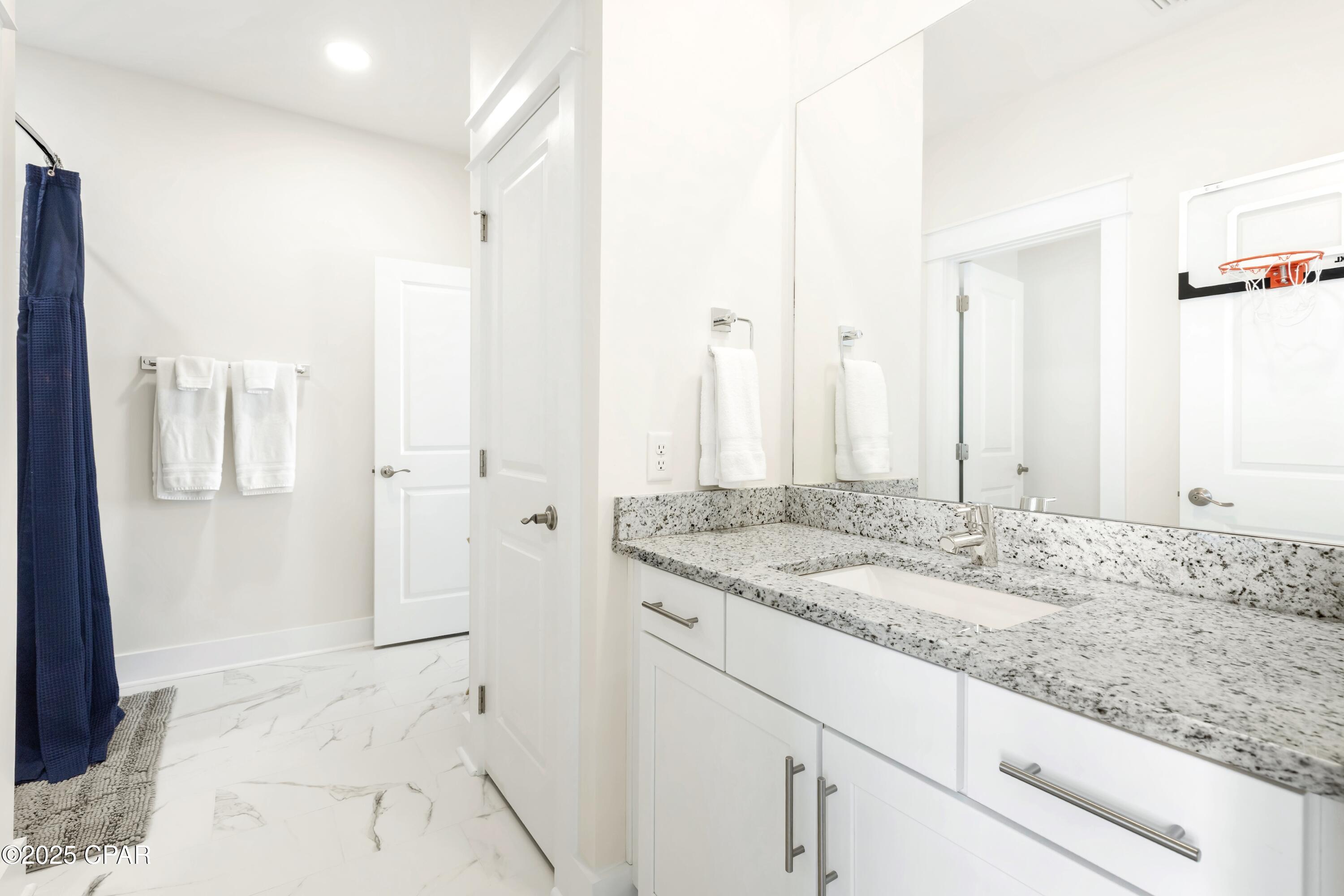 Avsmphum8safrq1ljjswrlaseu6bedqqyipeyzwrbxm