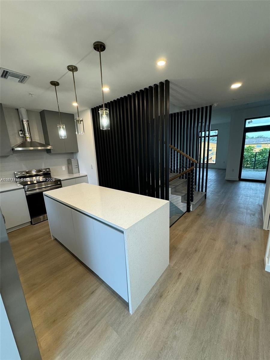 Property photo # 6