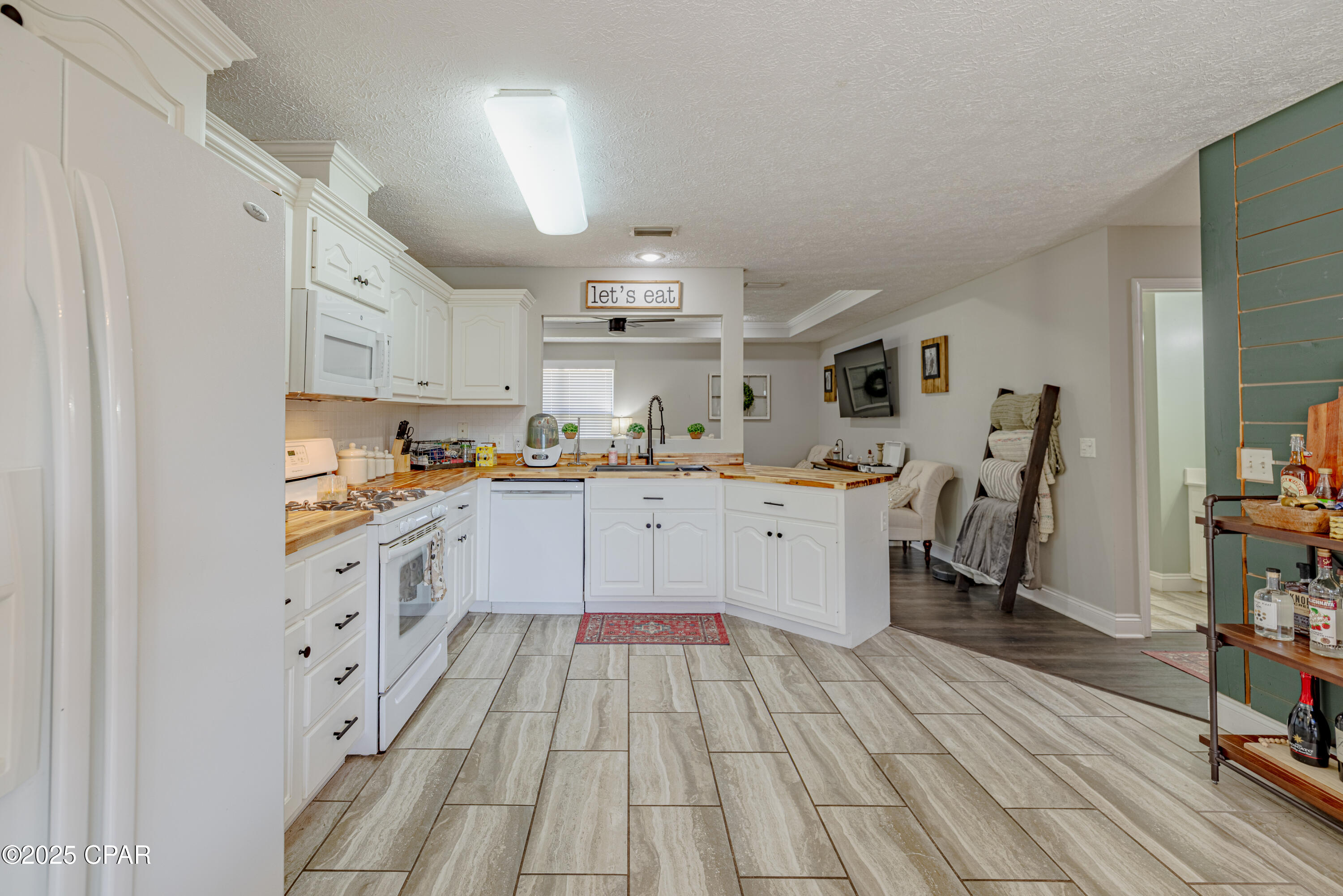 Zjzeb Exsxaszdlfsgmumxuq4lepemdselimplafemm