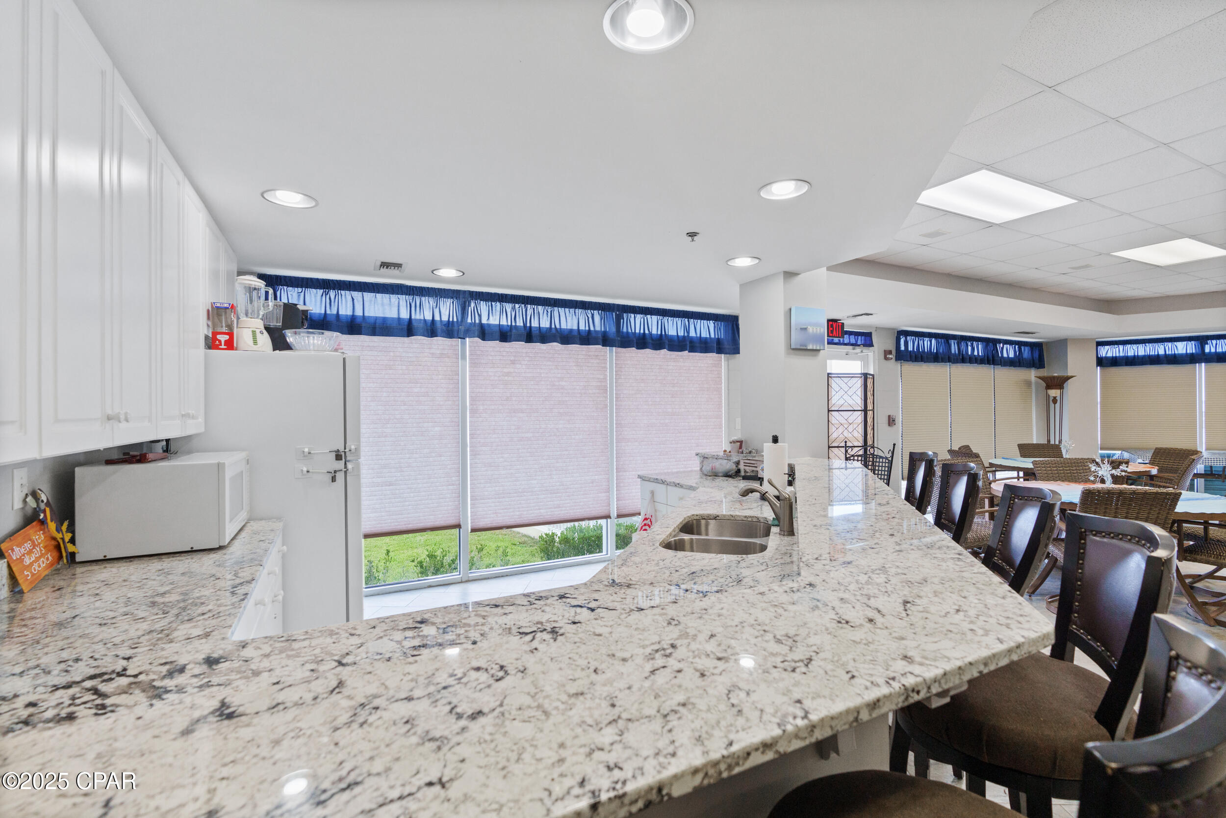 Hjr Xpixzzefl1adlm053yv1yrnncbipa5o0tglkh_u