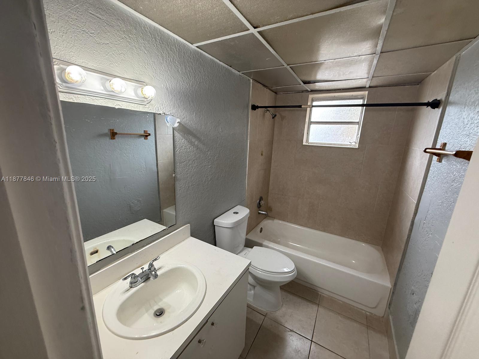 Property photo # 0