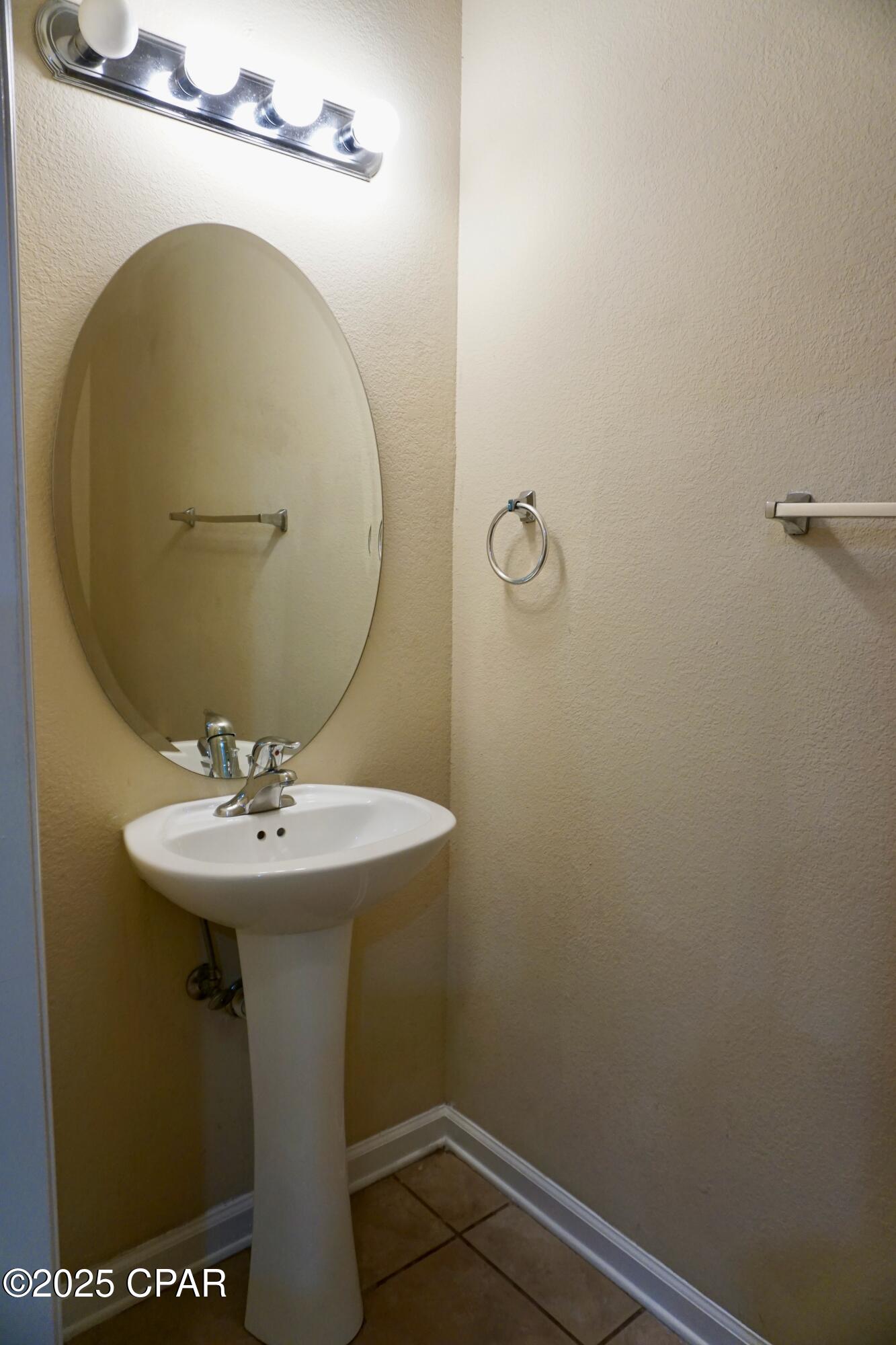 1trks8aenu8np1m_4rjqbrfnn9lwtvbeia5uu9bt0wq