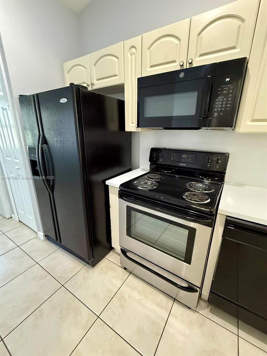 Venetia Gardens South Con