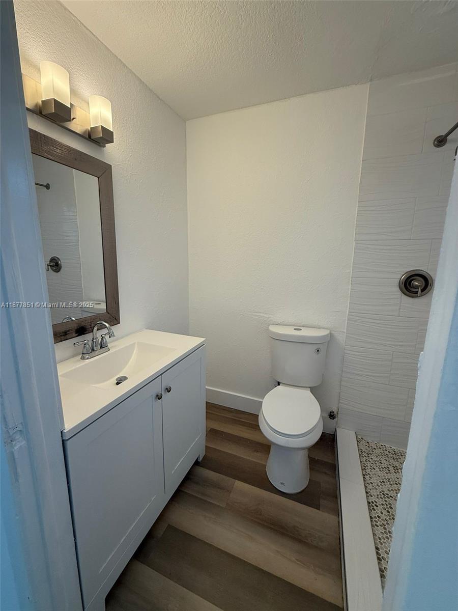 Property photo # 4