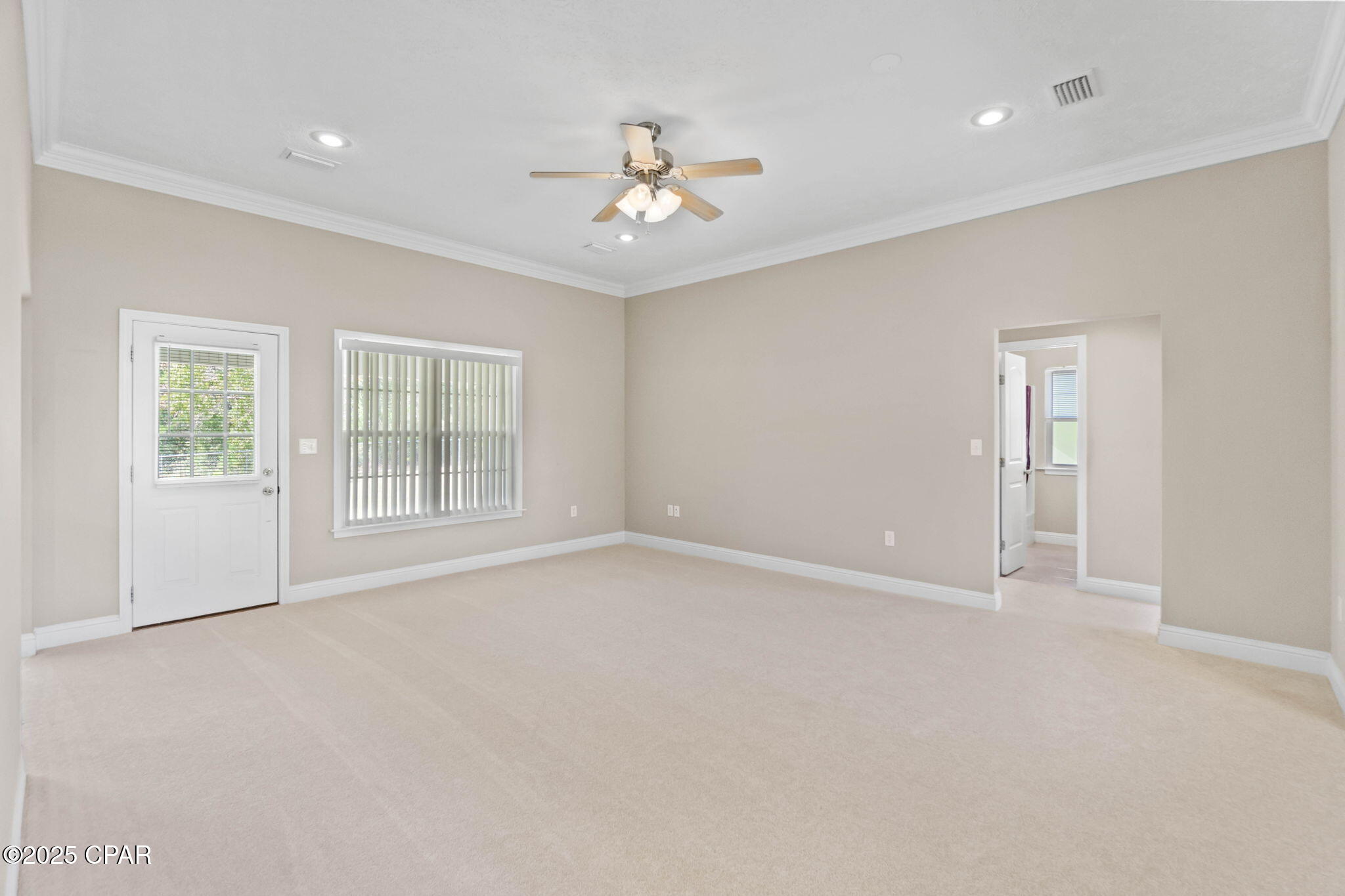 2jfep L7kkzaht_2vk6okc1yyvgfz5eksxl_ympl_9u