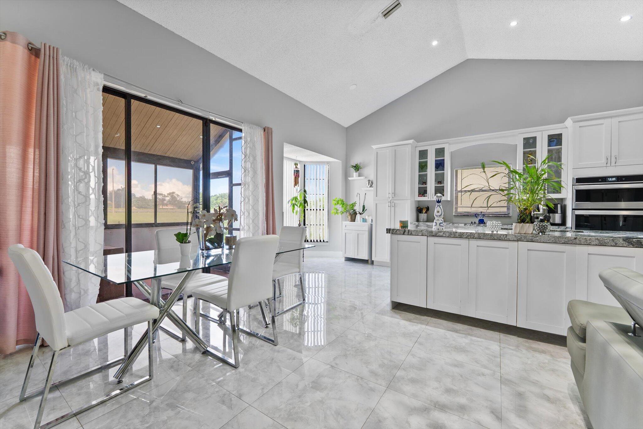 Photo 9 of home located at 5185 Brian Boulevard, Boynton Beach FL