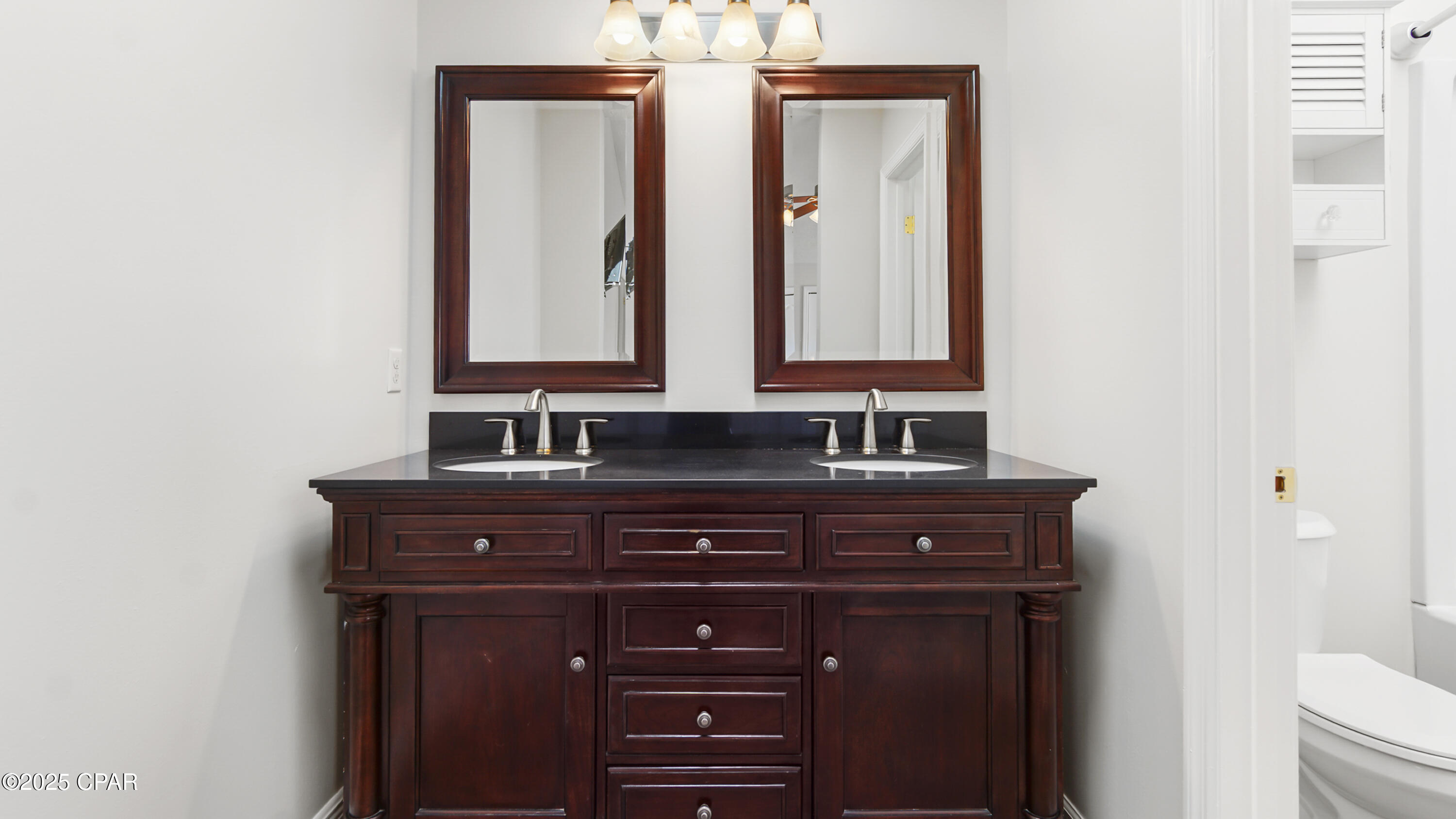 Image 23 For 105 Saratoga Place