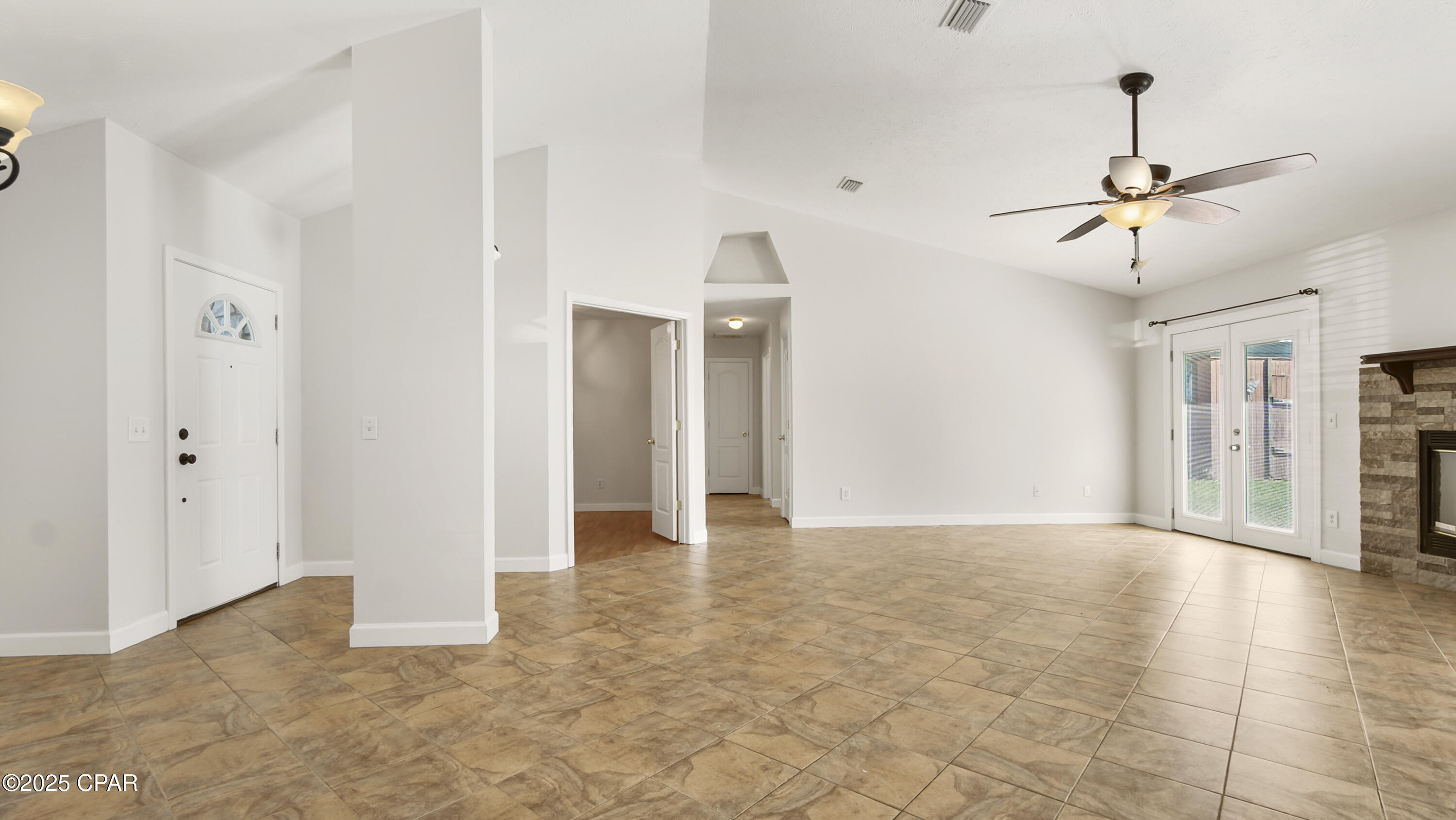 Image 26 For 105 Saratoga Place