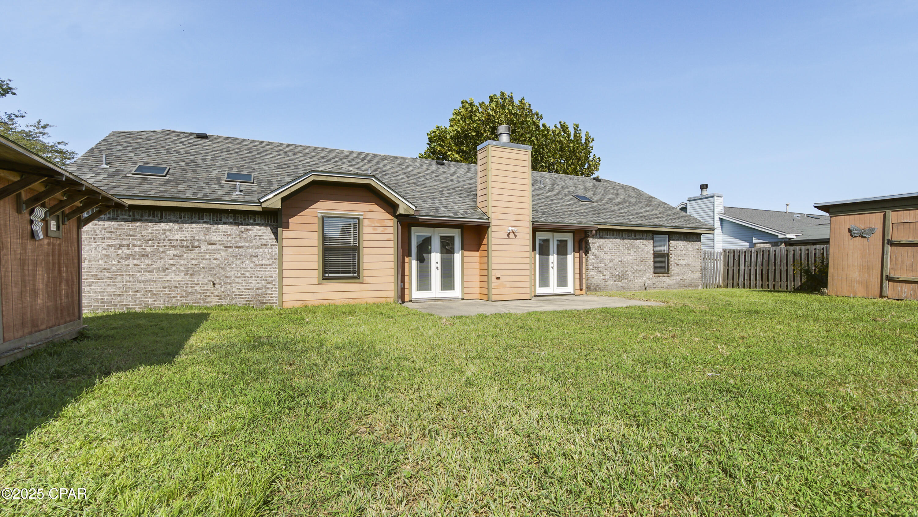 Image 40 For 105 Saratoga Place