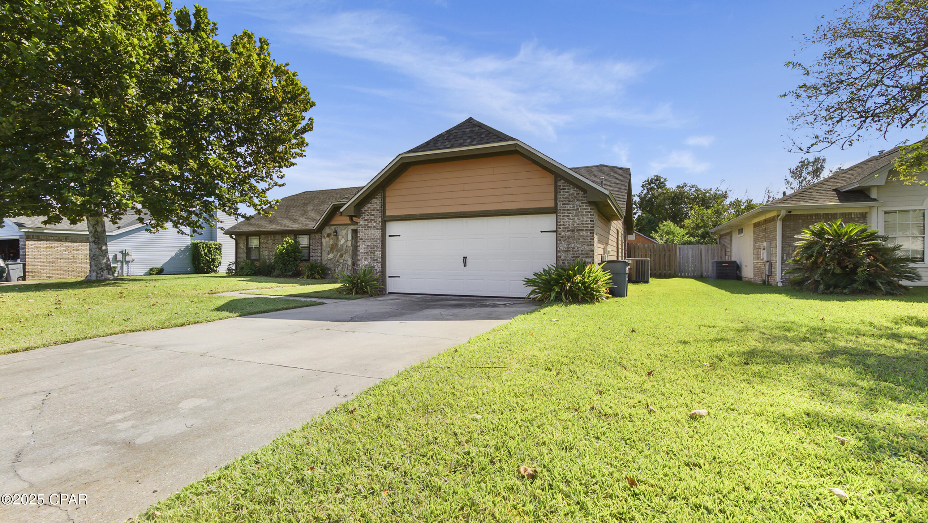 Image 41 For 105 Saratoga Place