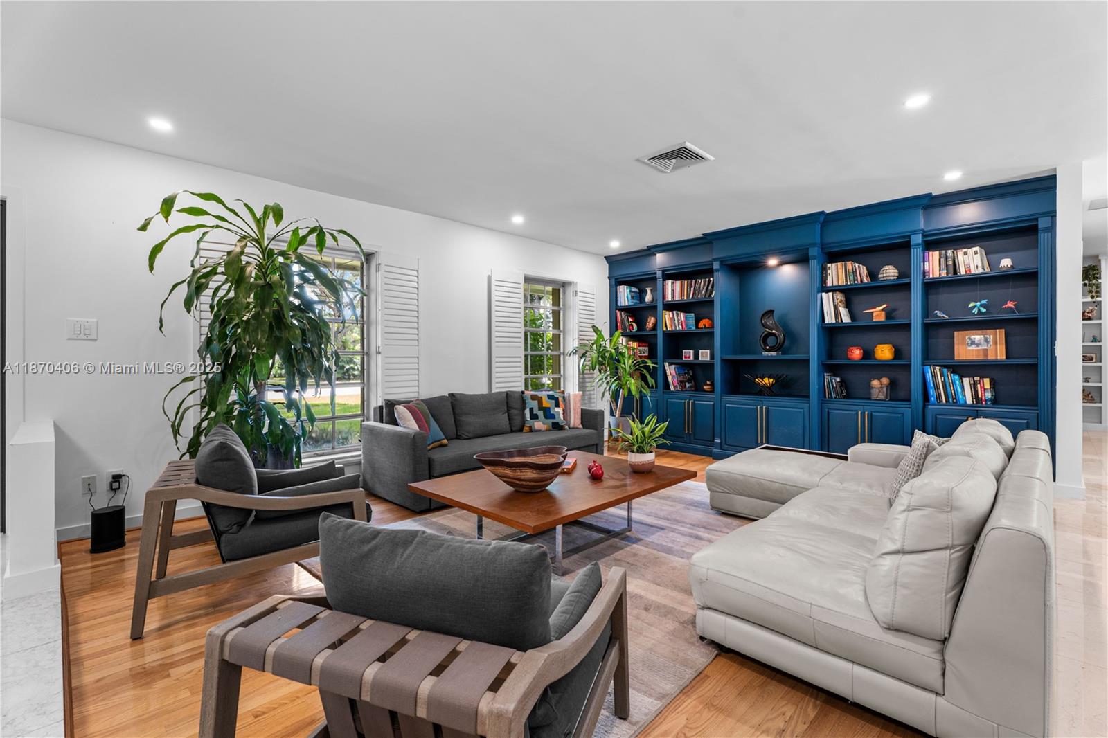 Property photo # 8
